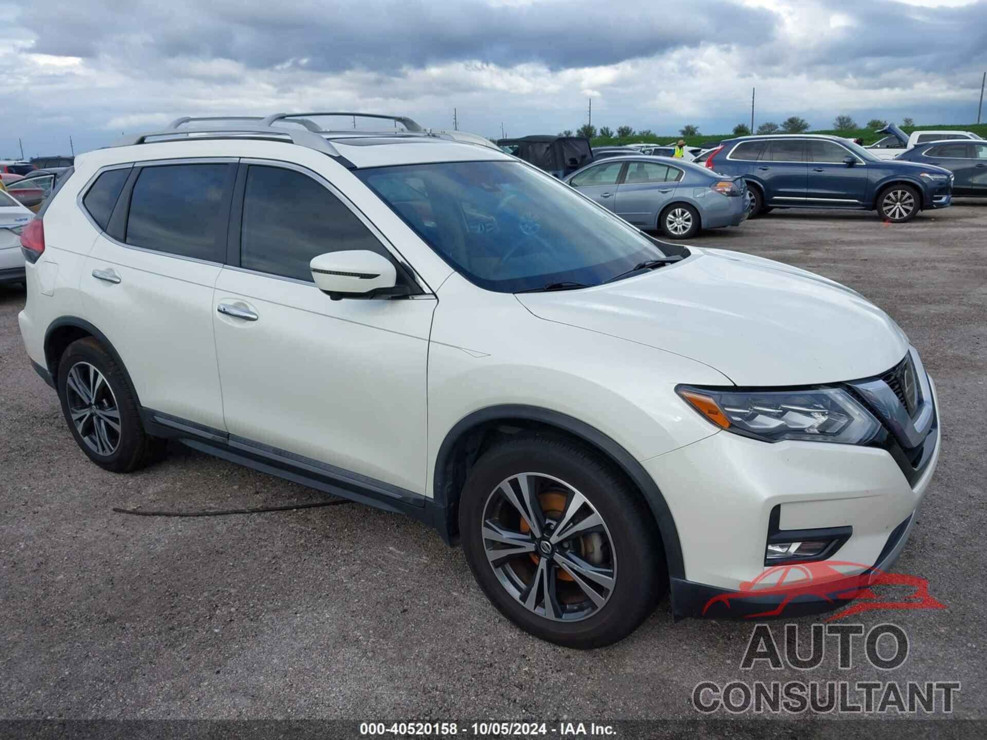 NISSAN ROGUE 2017 - 5N1AT2MT5H0000000