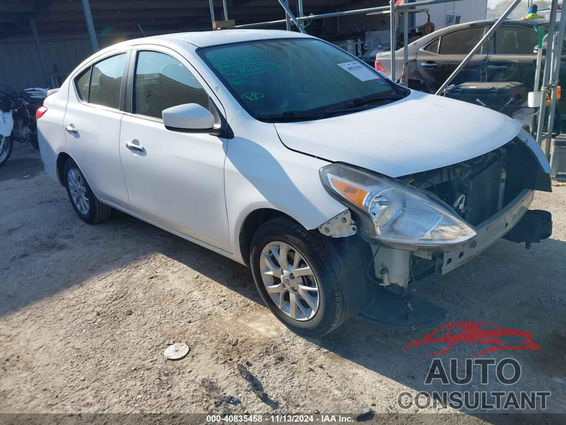 NISSAN VERSA 2018 - 3N1CN7AP3JL876281