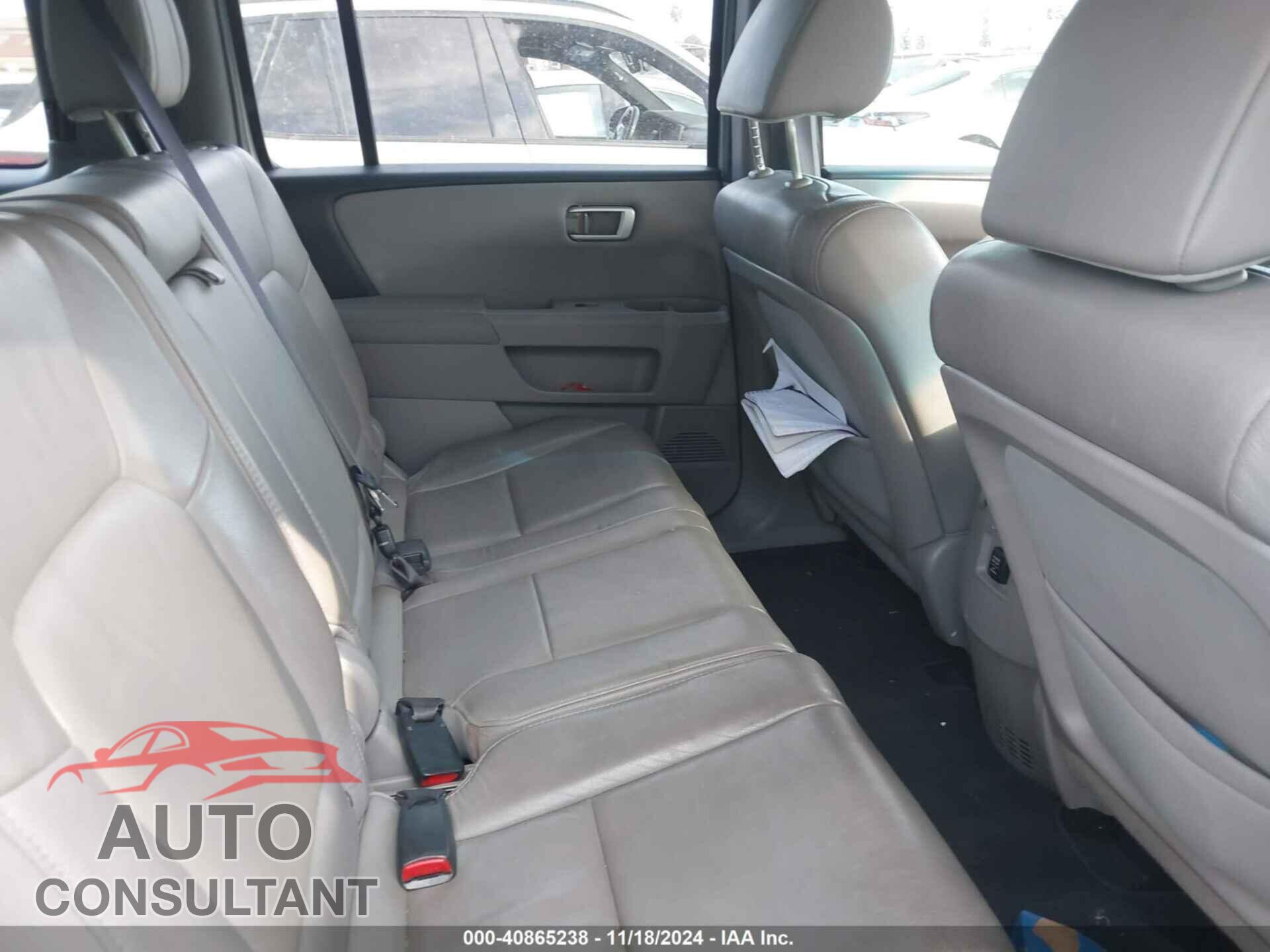 HONDA PILOT 2015 - 5FNYF3H55FB021388