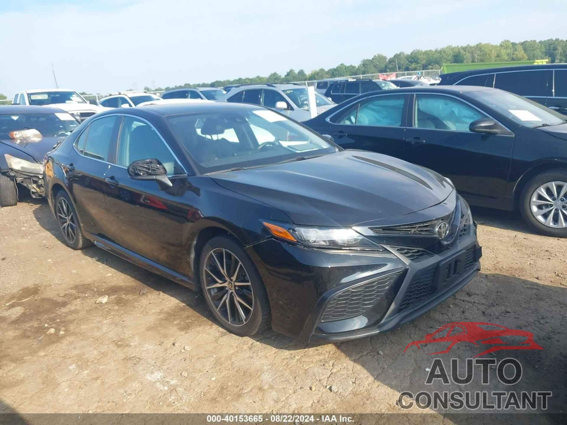 TOYOTA CAMRY 2021 - 4T1G11AK8MU464374