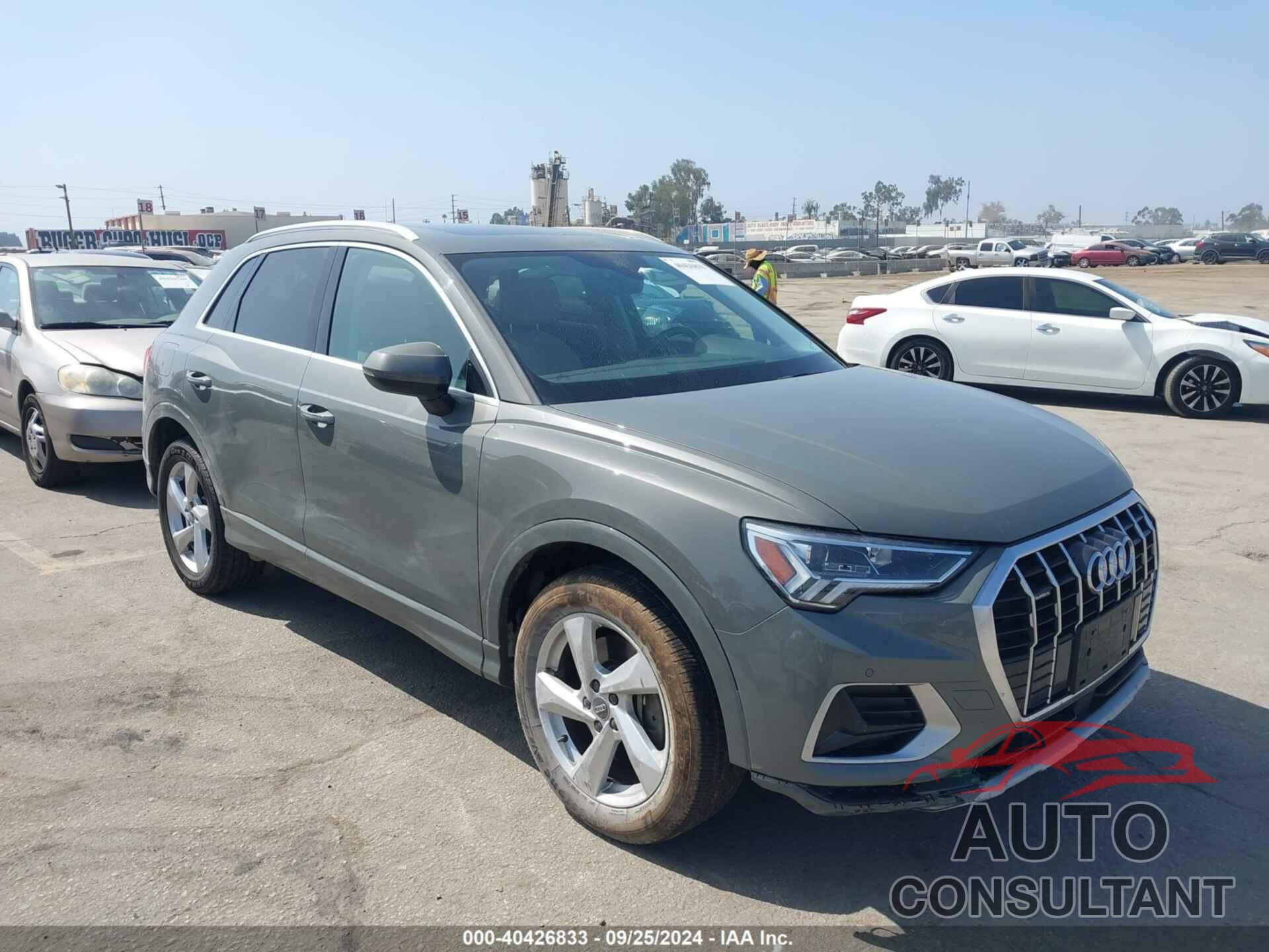 AUDI Q3 2020 - WA1BECF31L1020523