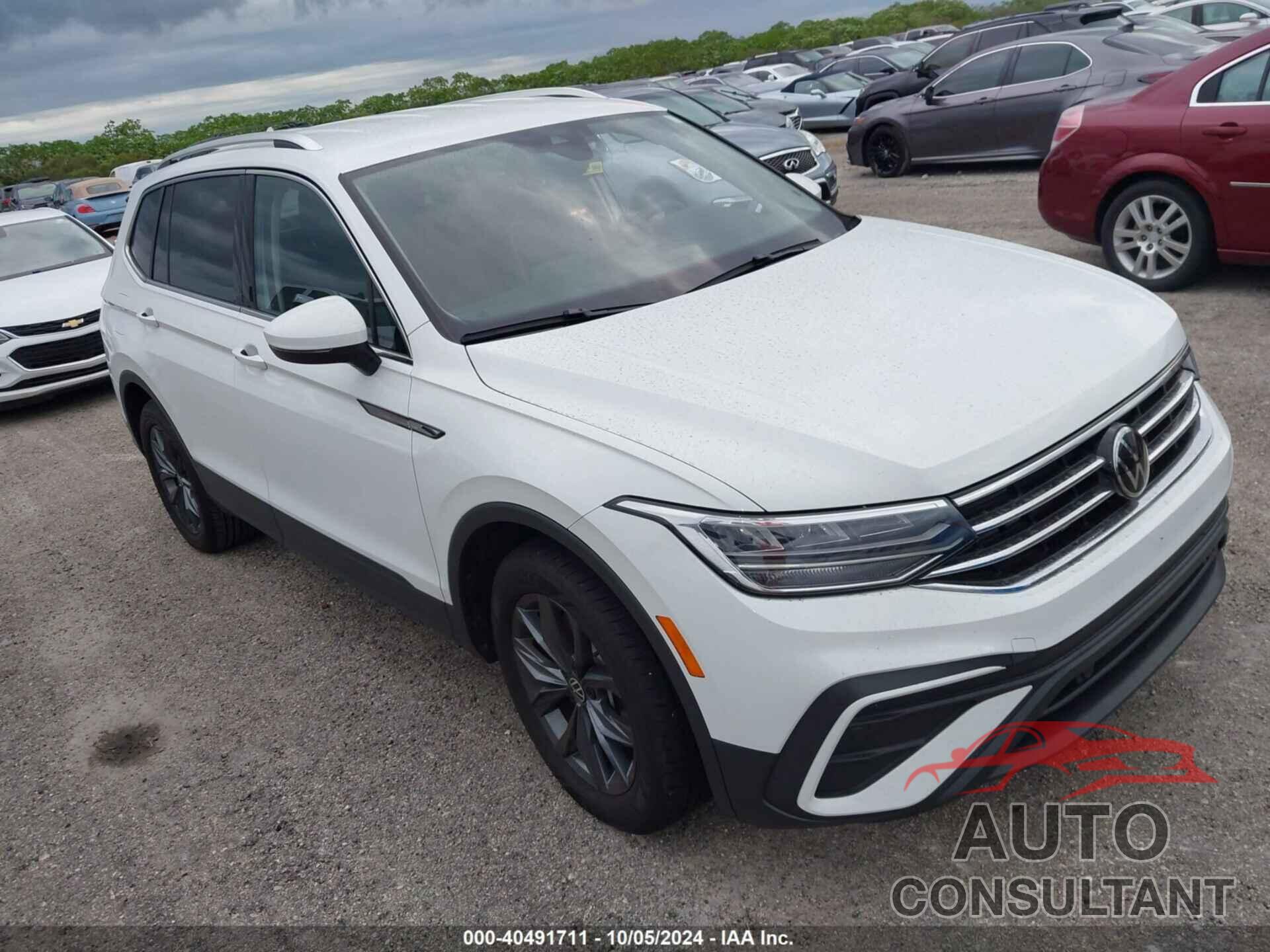 VOLKSWAGEN TIGUAN 2022 - 3VV3B7AXXNM081252