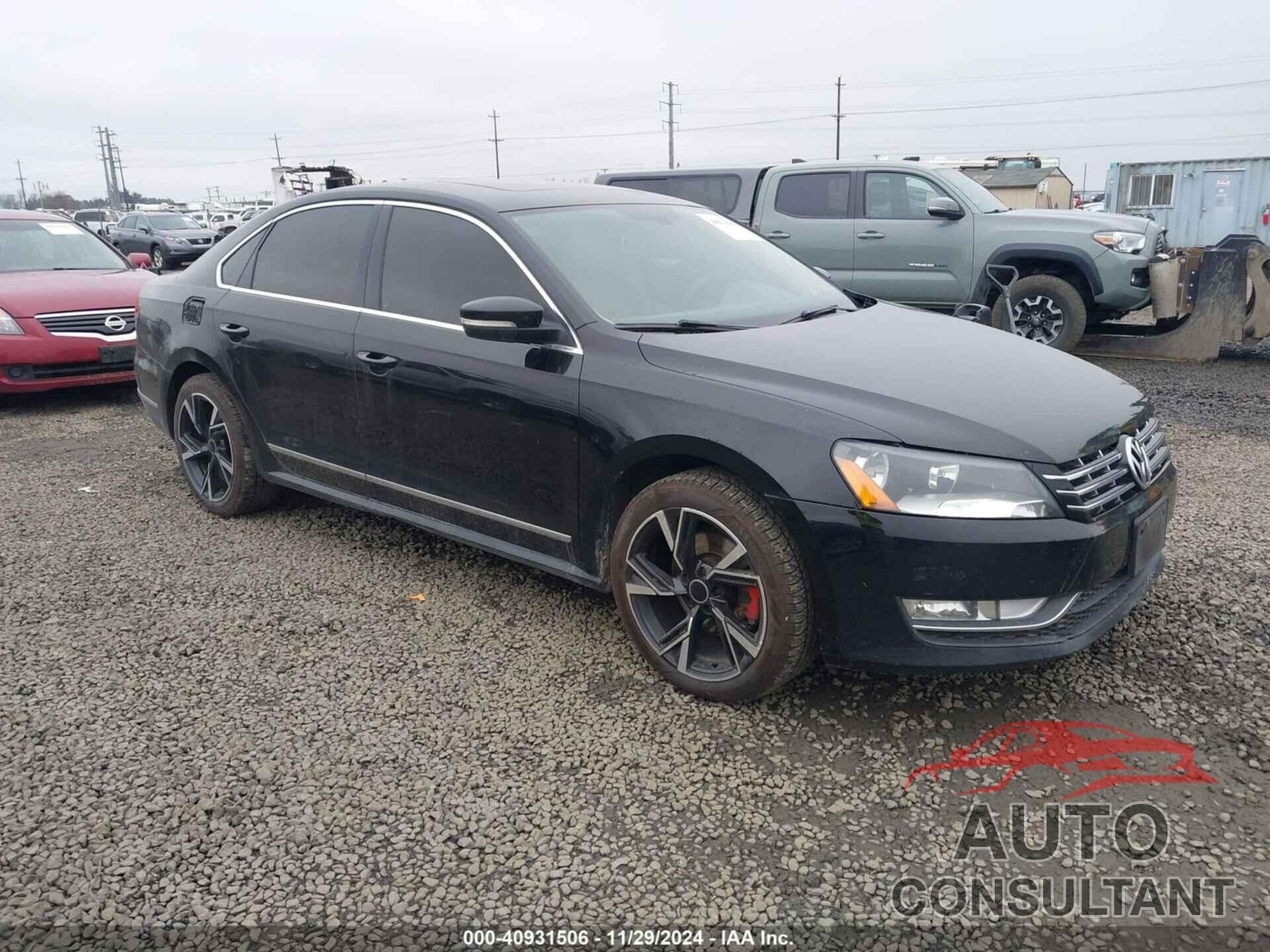 VOLKSWAGEN PASSAT 2013 - 1VWCM7A3XDC132834