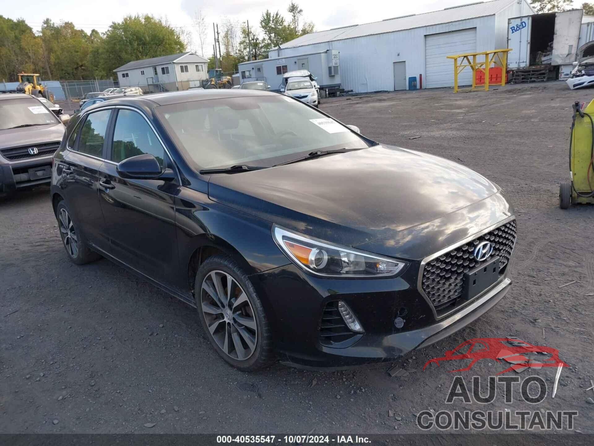 HYUNDAI ELANTRA GT 2018 - KMHH35LE4JU068662