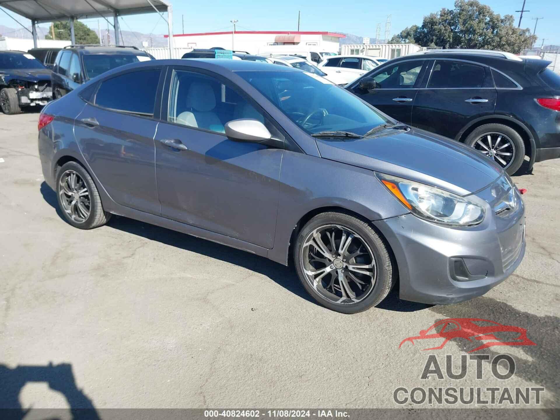 HYUNDAI ACCENT 2013 - KMHCT4AE4DU558563