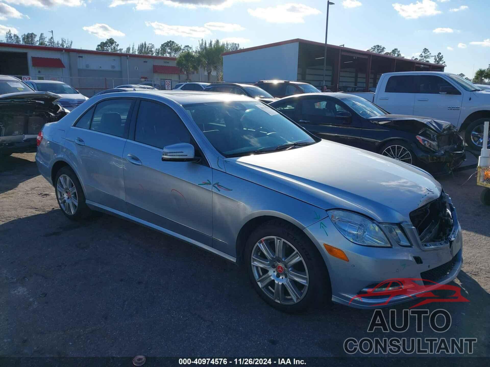 MERCEDES-BENZ E 350 2013 - WDDHF5KB1DA730535