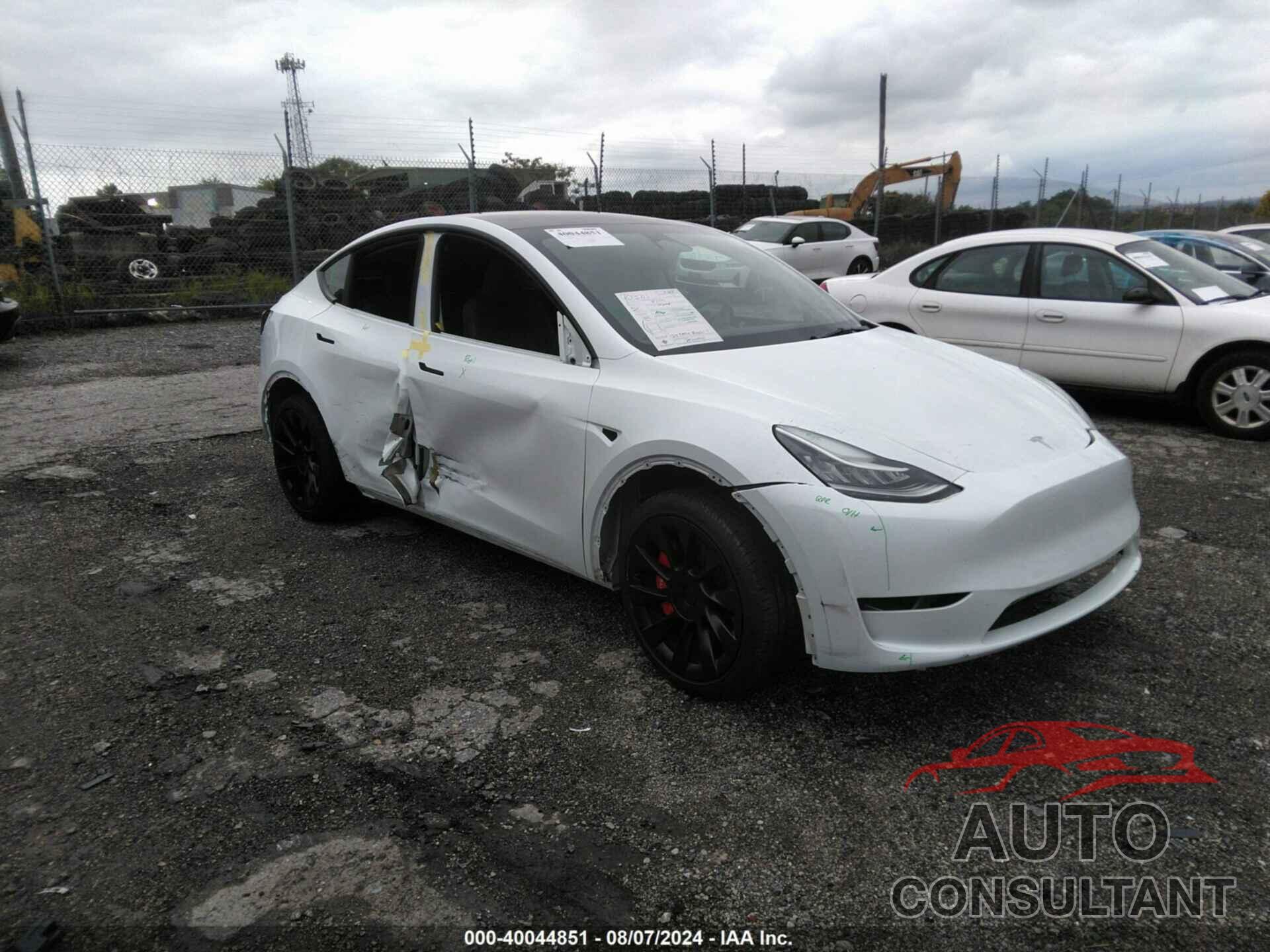 TESLA MODEL Y LONG RANGE AWD 2023 - 7FAYGDEE1PA128964