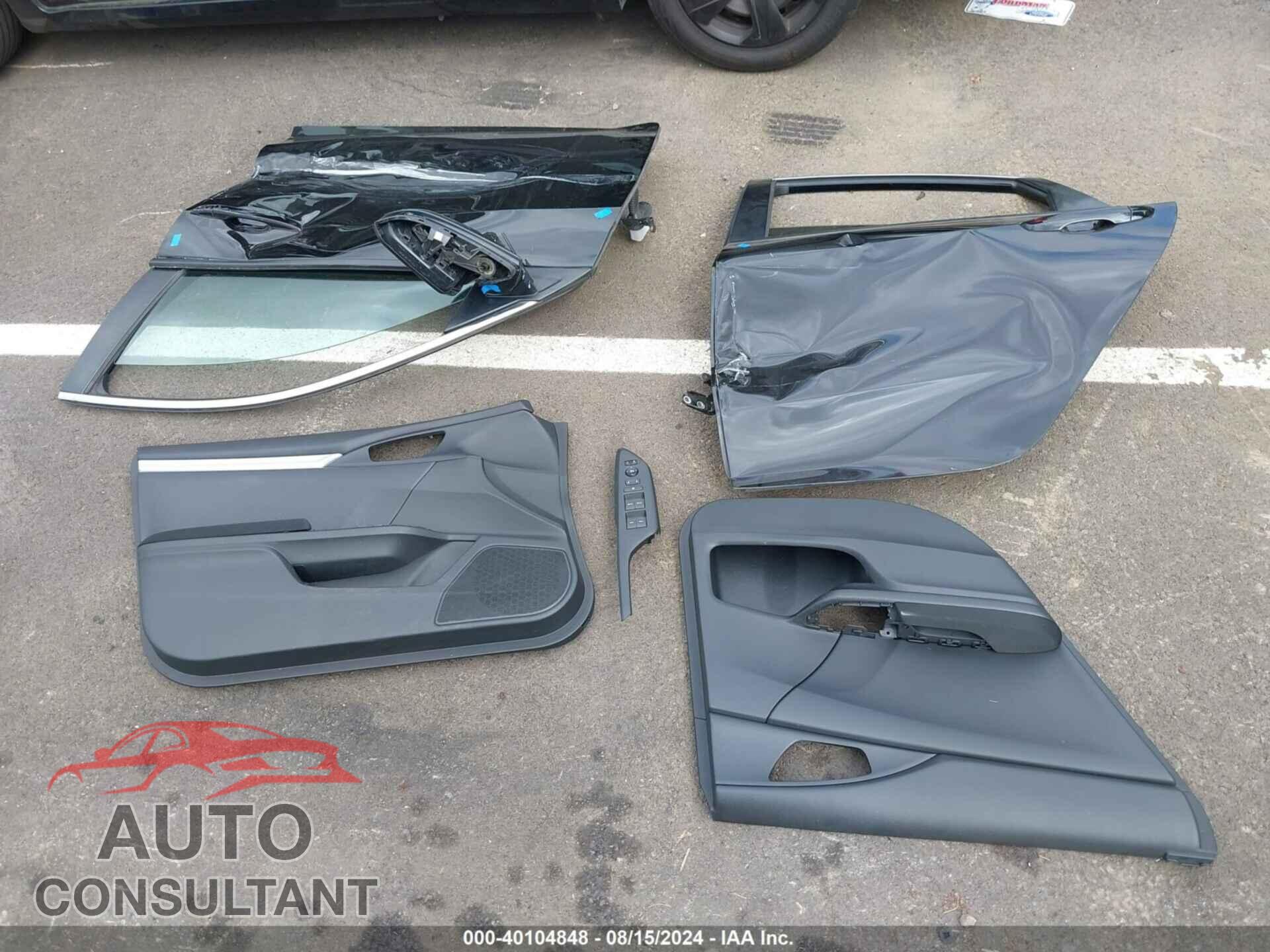 HONDA CIVIC 2017 - 2HGFC2F58HH545906