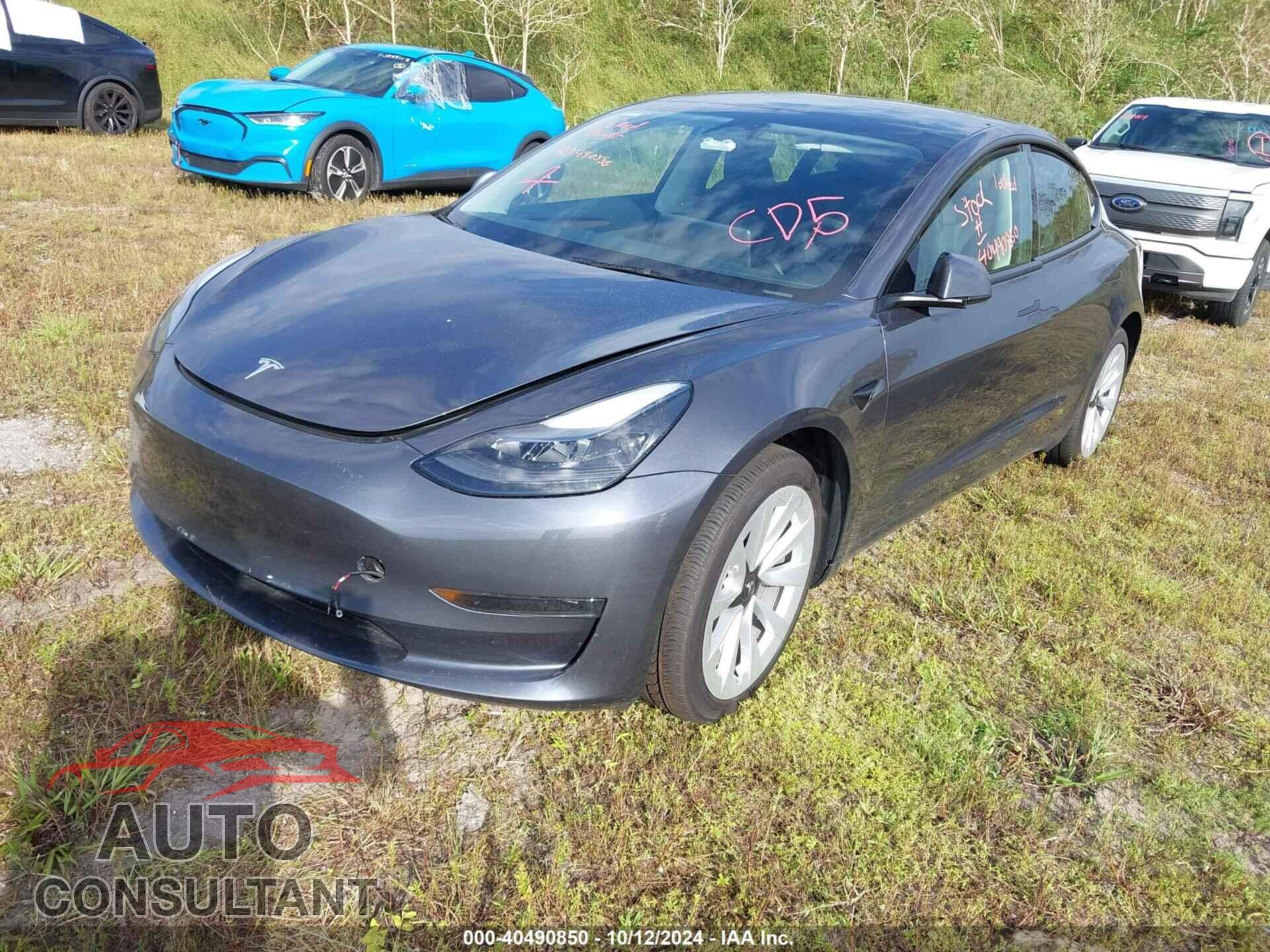 TESLA MODEL 3 2023 - 5YJ3E1EA5PF657345