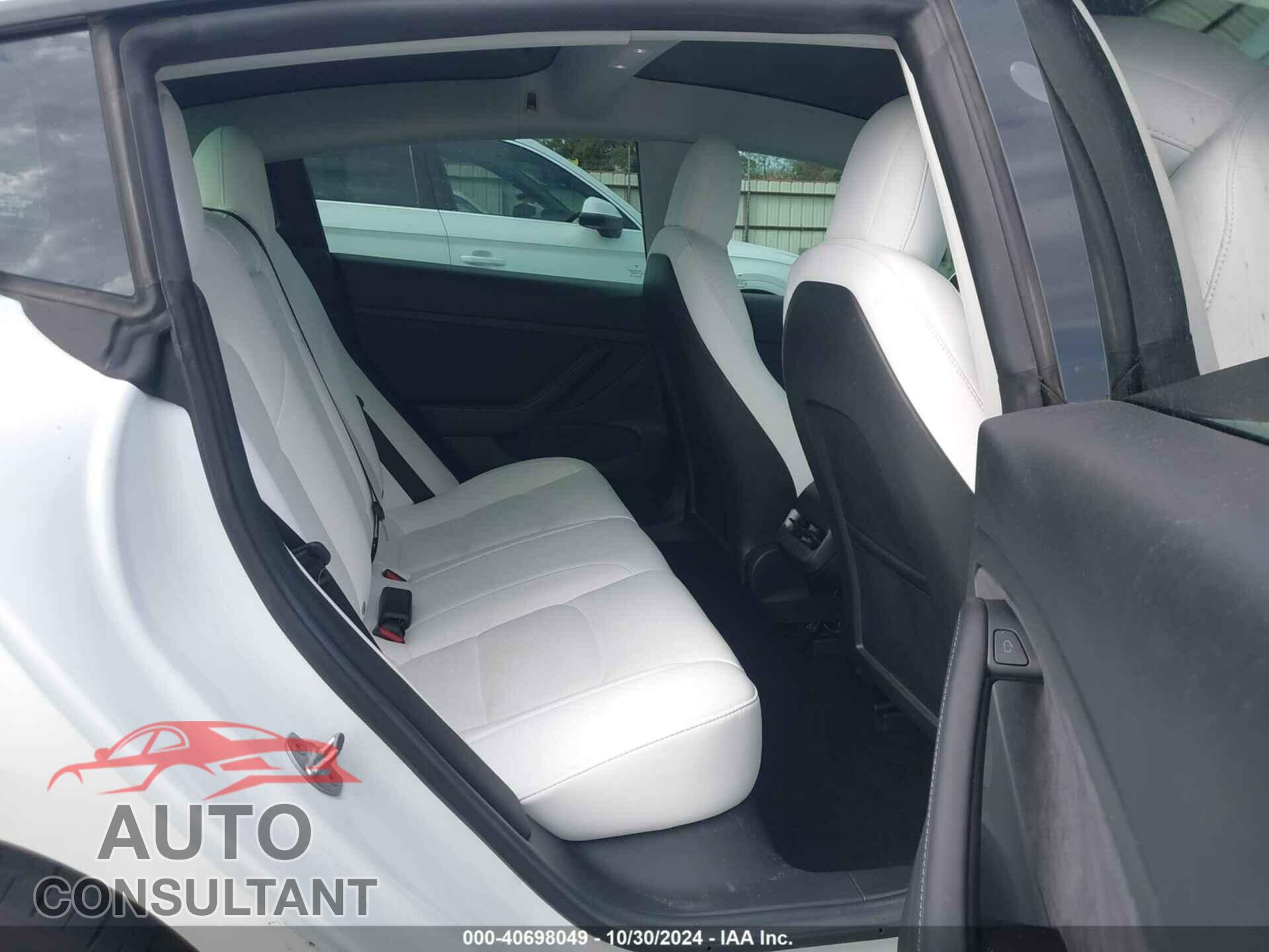 TESLA MODEL 3 2022 - 5YJ3E1EC8NF163155