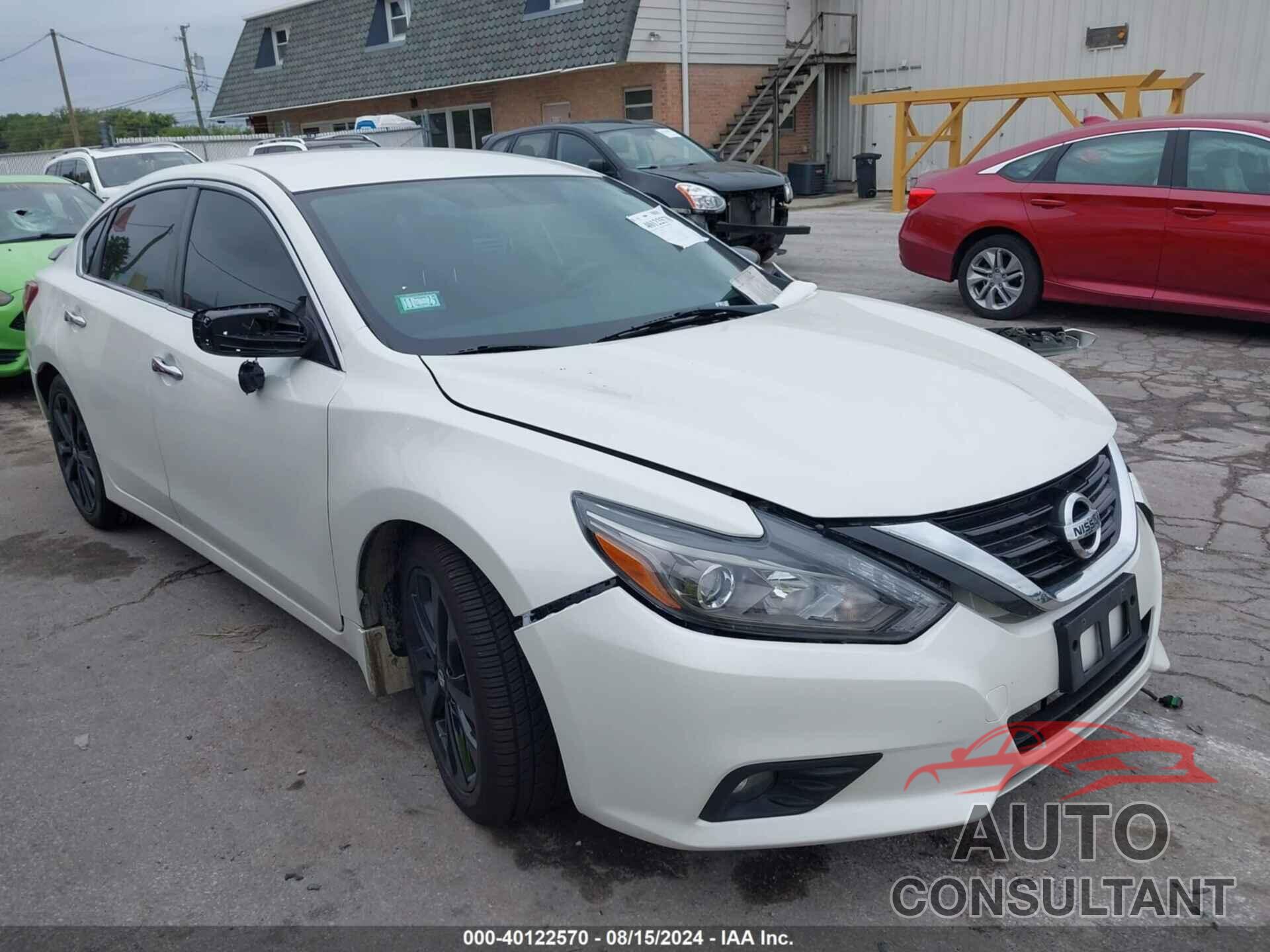 NISSAN ALTIMA 2017 - 1N4AL3AP5HC246776