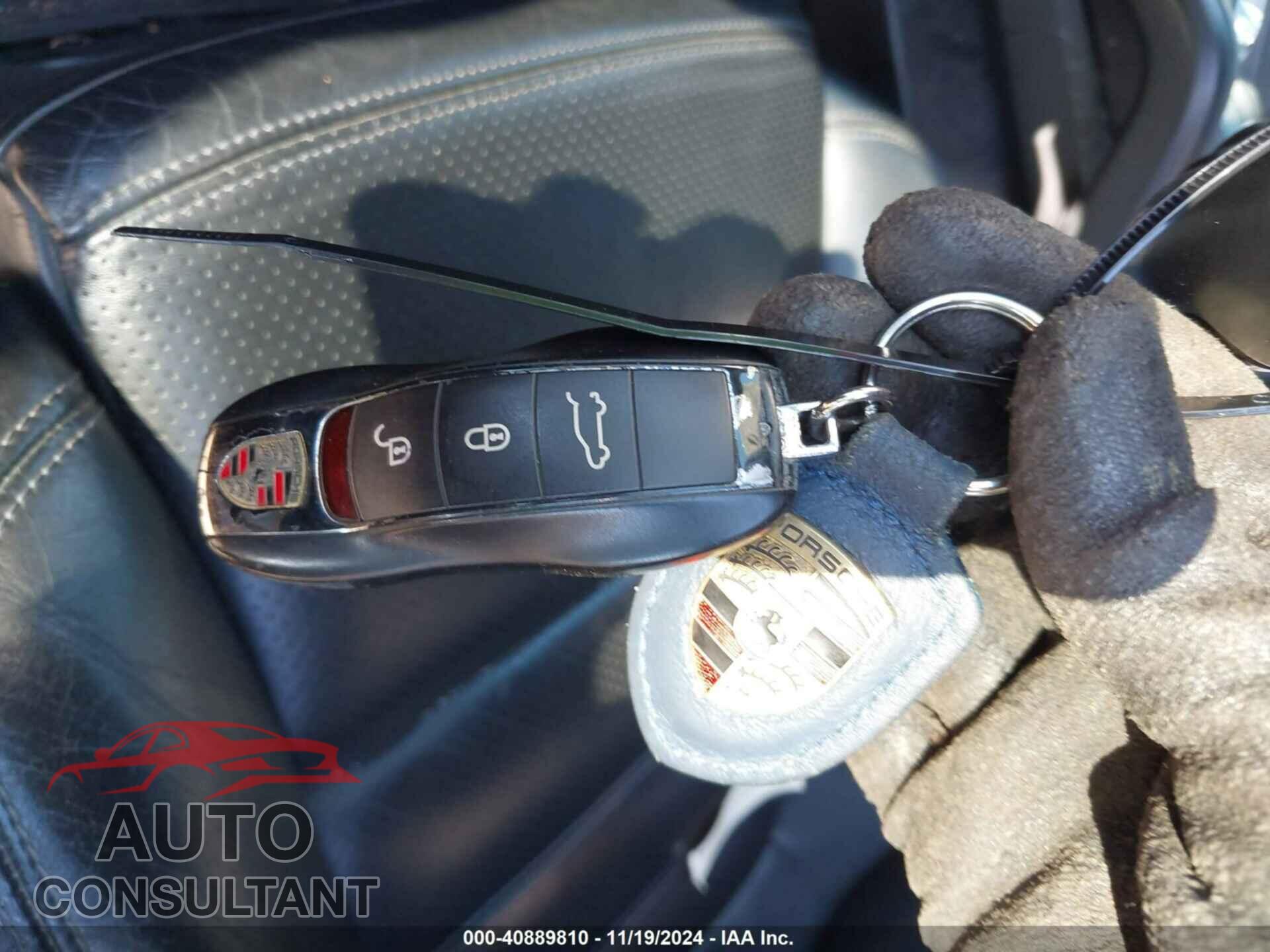 PORSCHE CAYENNE 2013 - WP1AB2A23DLA85171