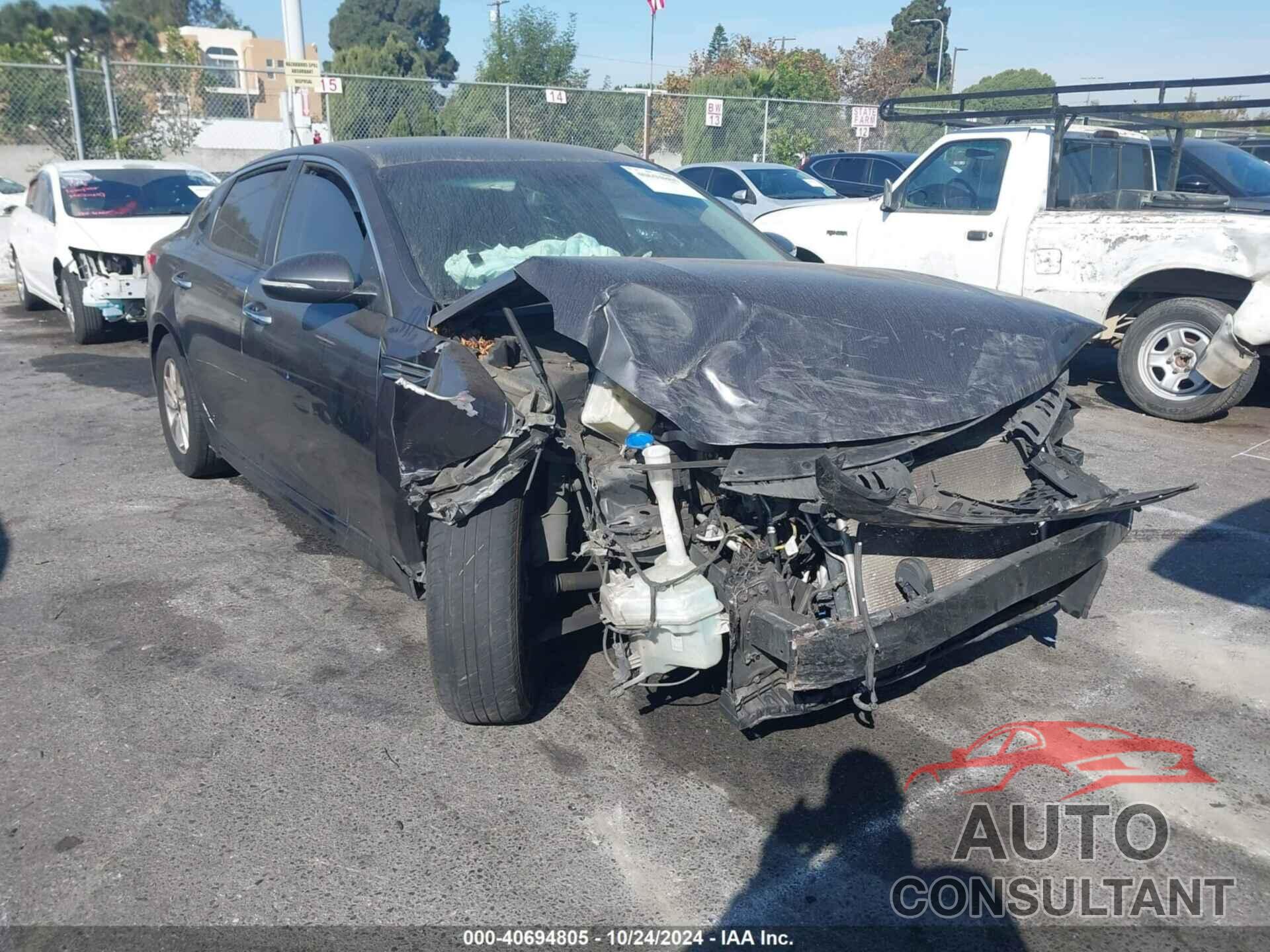 KIA OPTIMA 2017 - 5XXGT4L38HG138771