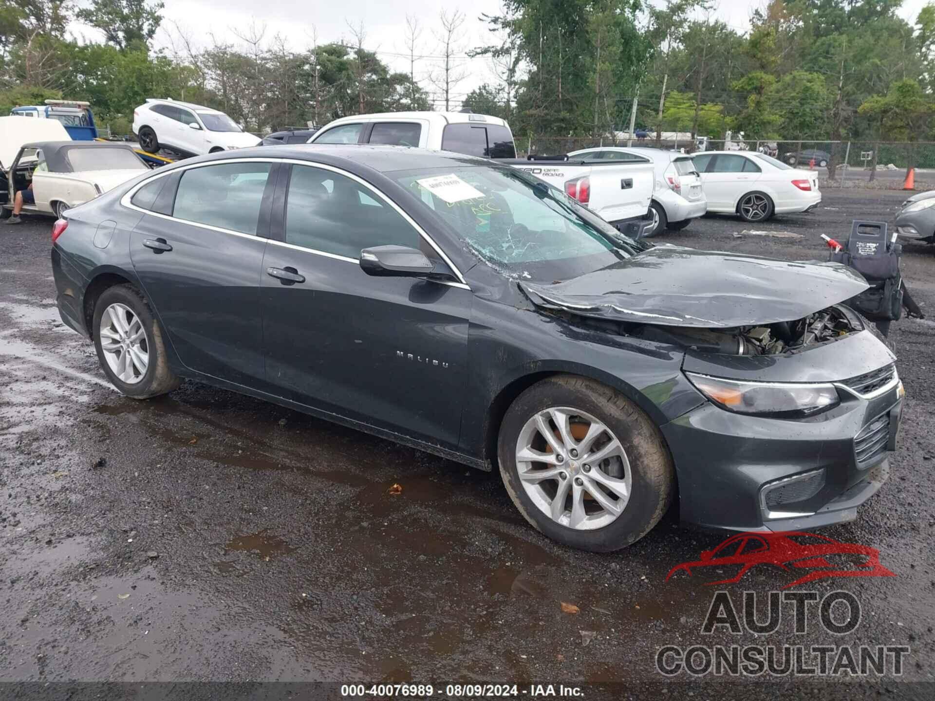 CHEVROLET MALIBU 2018 - 1G1ZD5ST2JF238925