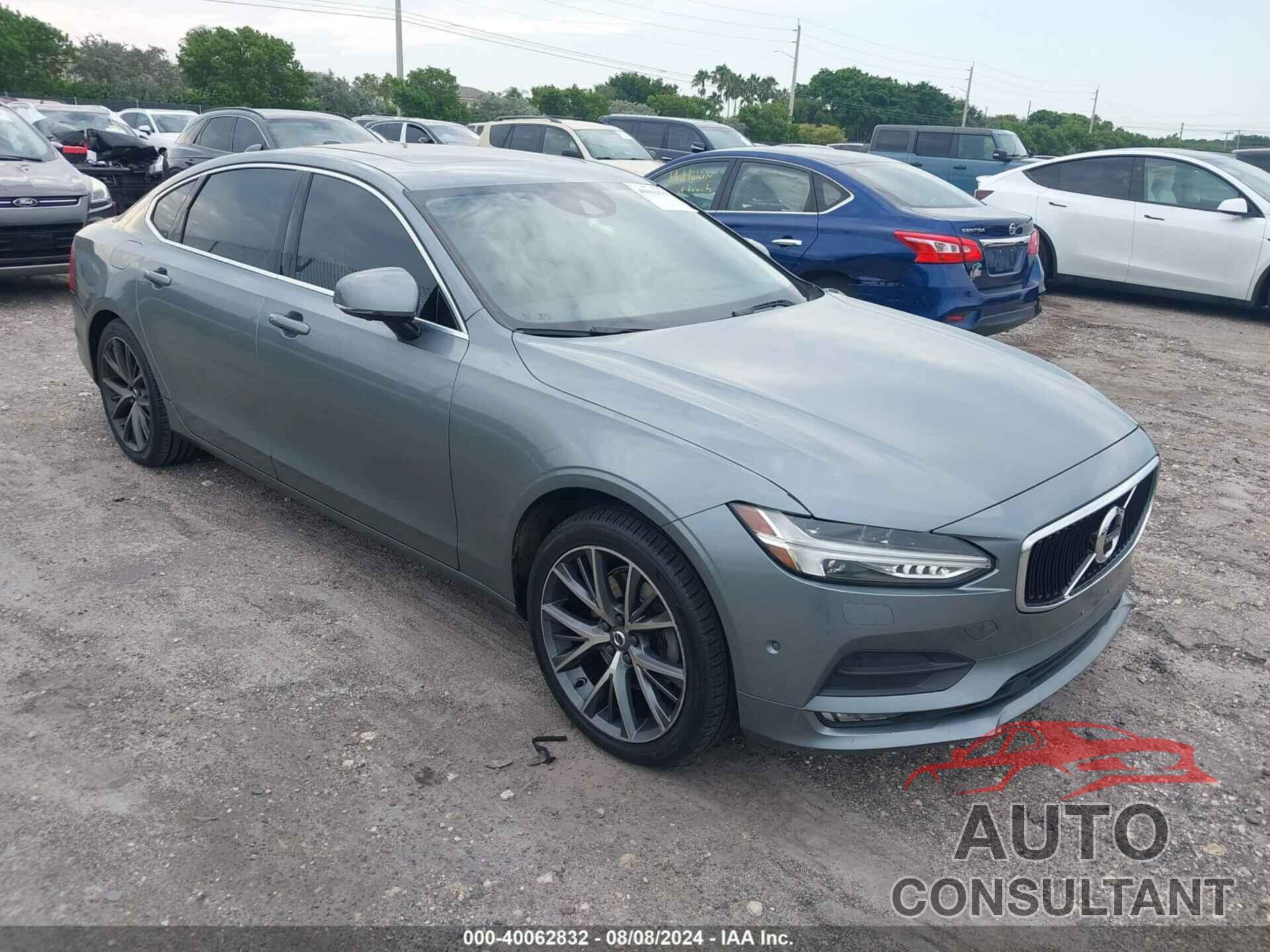 VOLVO S90 2018 - LVY982AK9JP008188