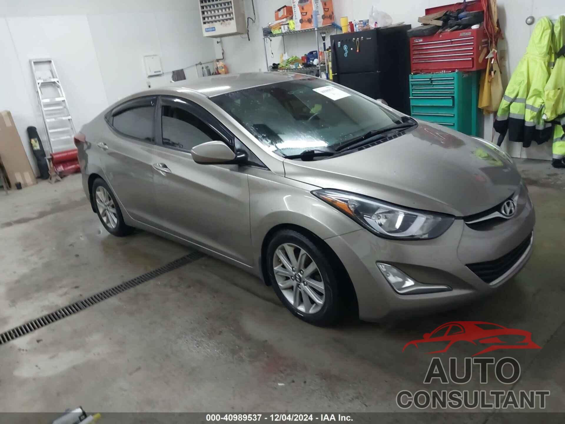 HYUNDAI ELANTRA 2016 - 5NPDH4AE2GH688527