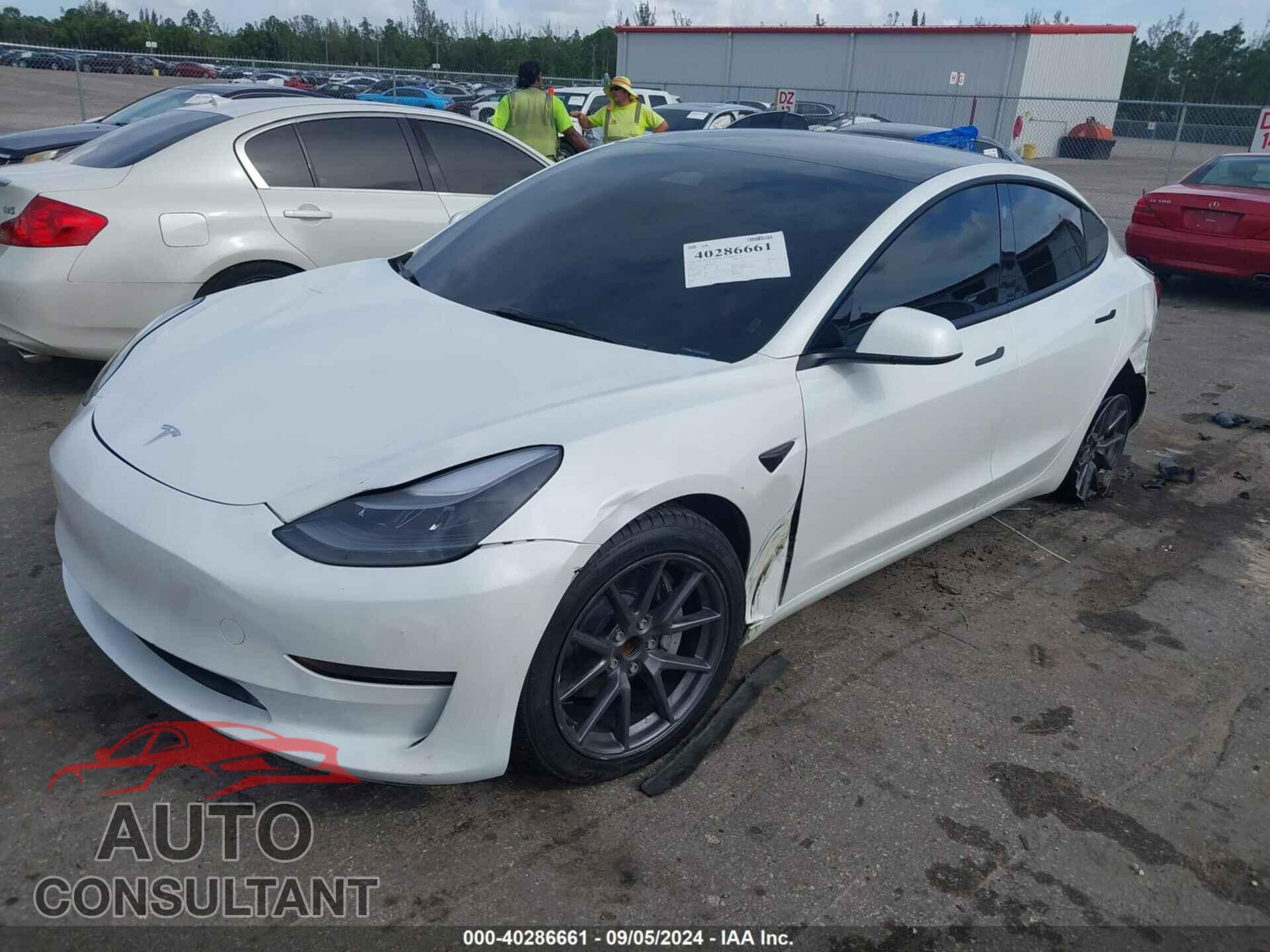 TESLA MODEL 3 2023 - 5YJ3E1EA7PF426432