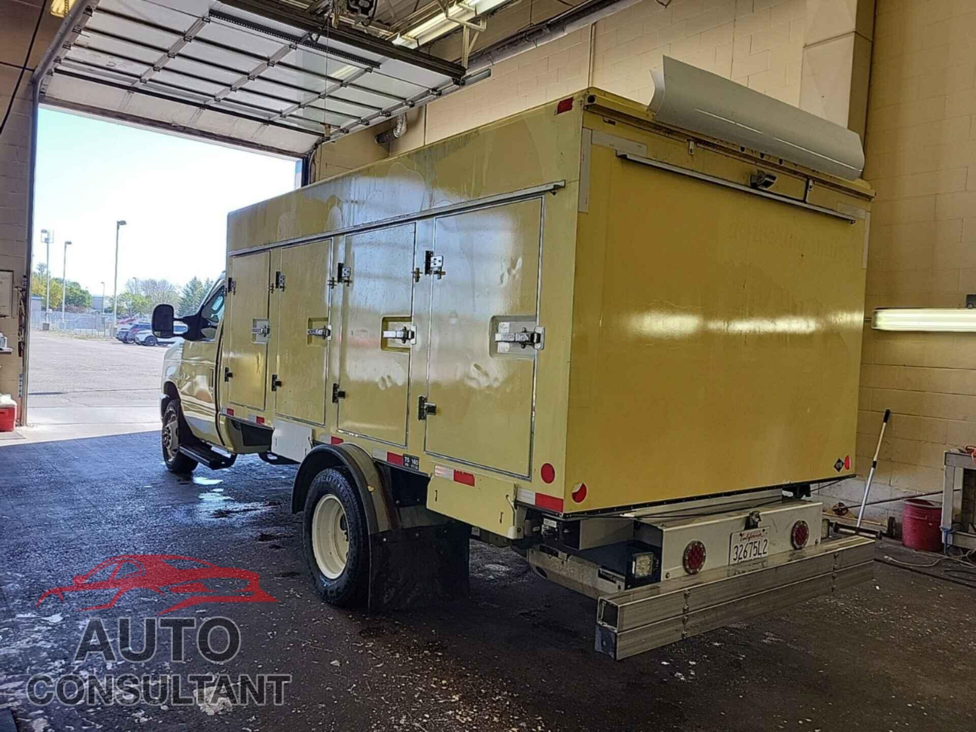 FORD ECONOLINE 2017 - 1FDXE4FS5HDC72205
