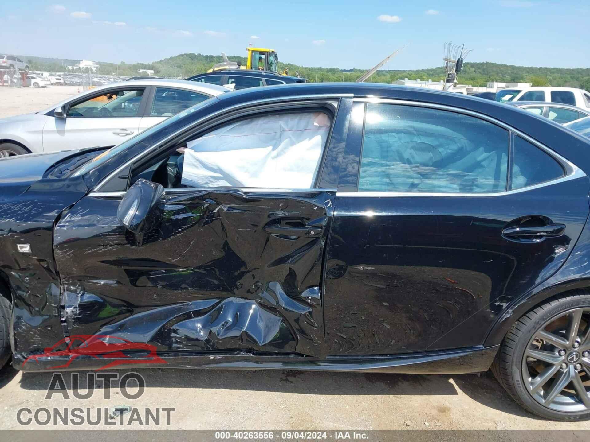 LEXUS IS 350 2014 - JTHBE1D28E5000249