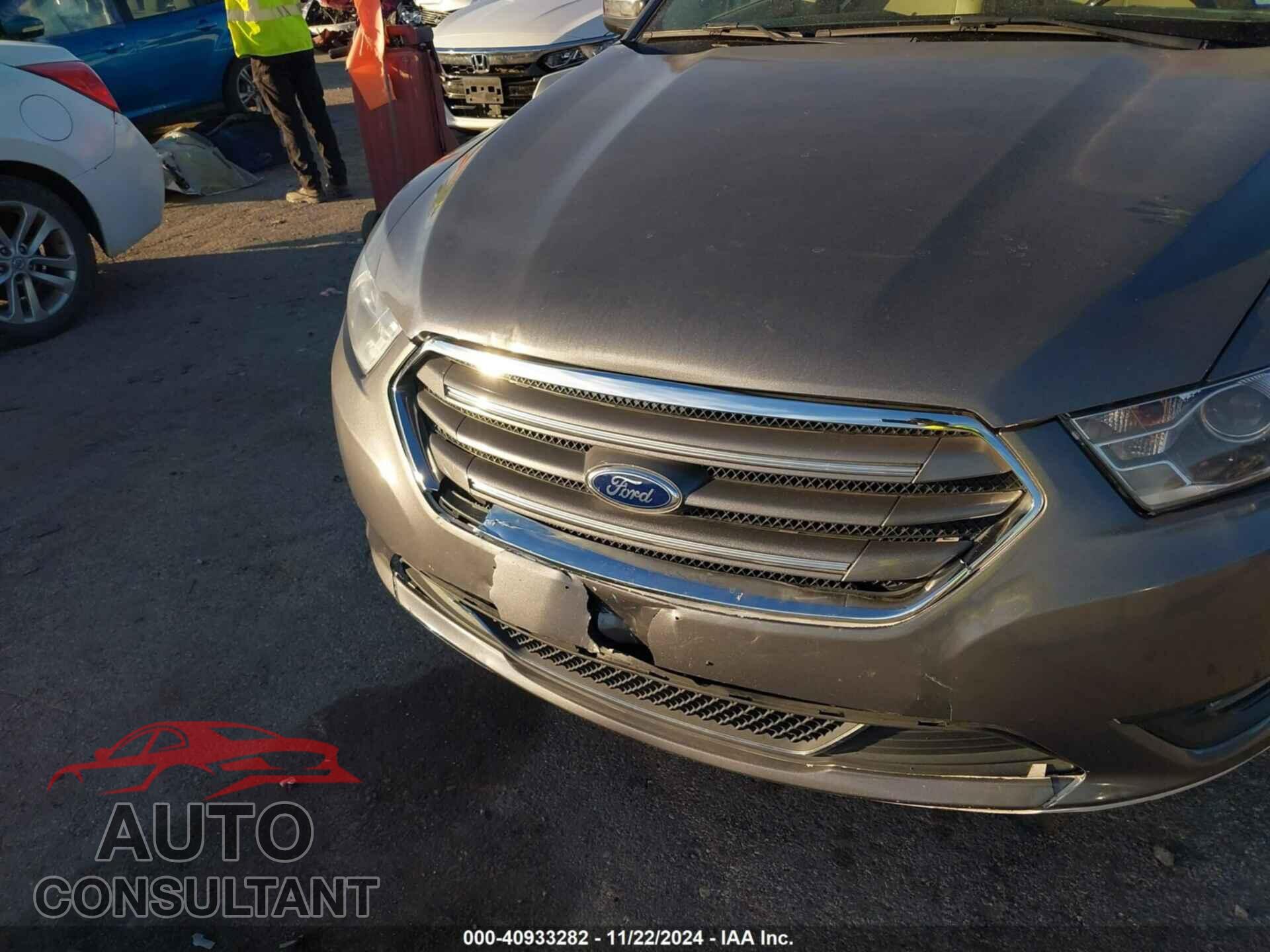 FORD TAURUS 2014 - 1FAHP2F89EG106071