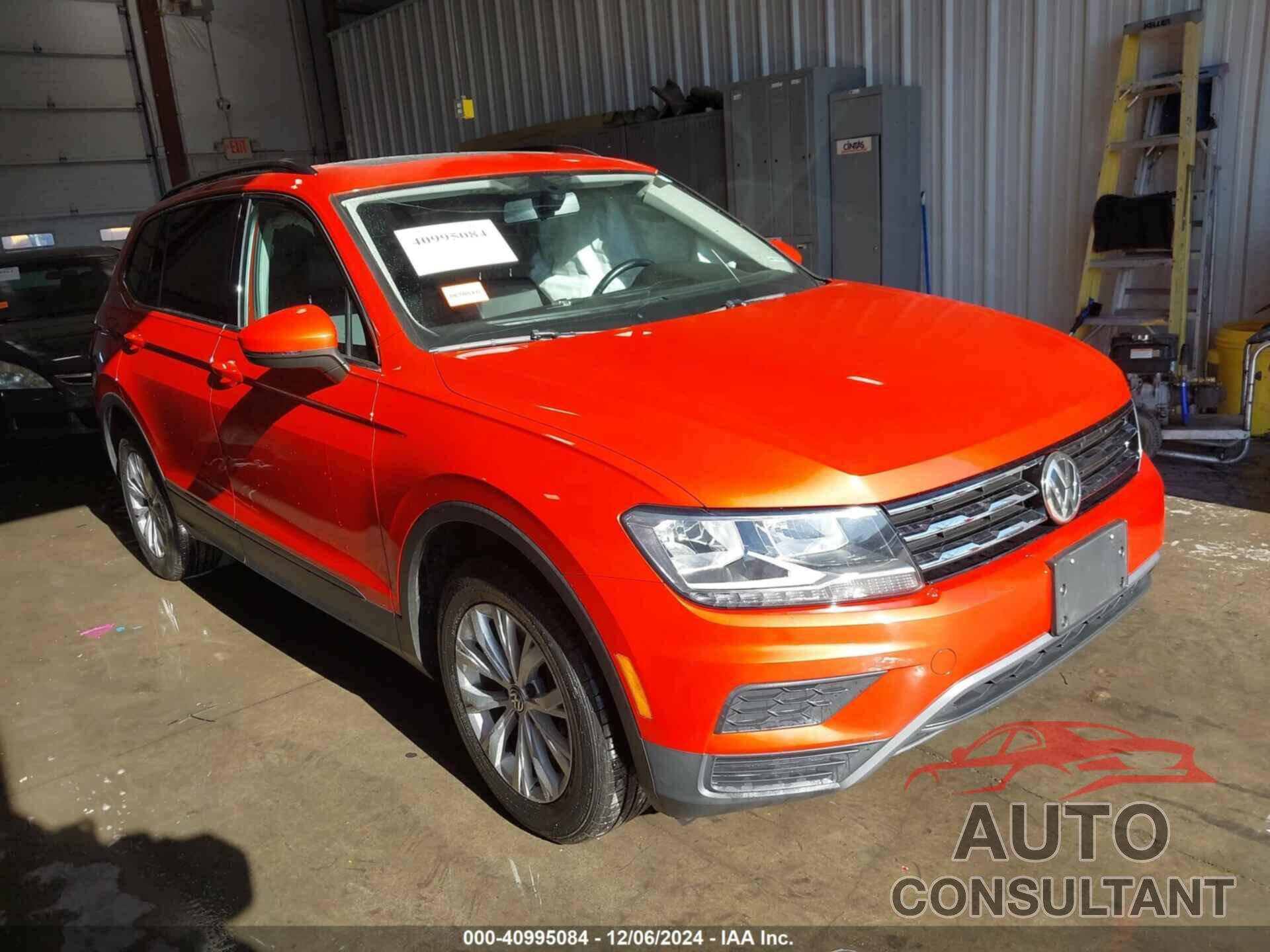 VOLKSWAGEN TIGUAN 2019 - 3VV2B7AX4KM052112