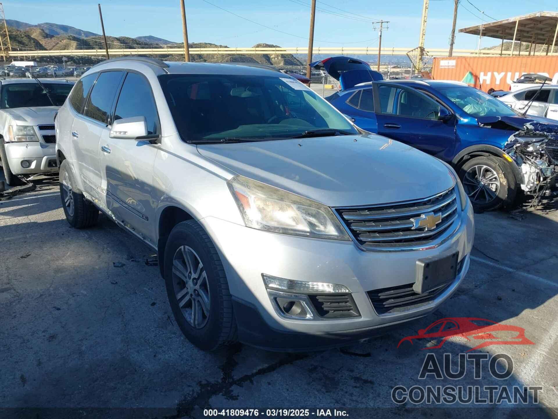 CHEVROLET TRAVERSE 2015 - 1GNKRGKD4FJ243697