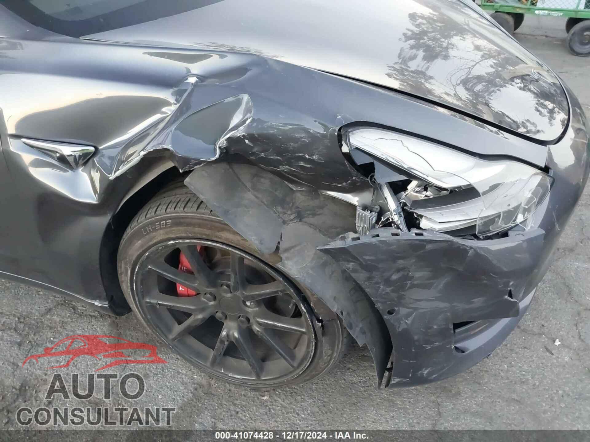 TESLA MODEL 3 2017 - 5YJ3E1EA7HF002203