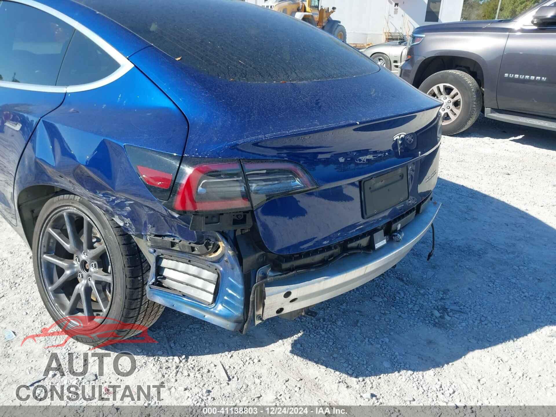 TESLA MODEL 3 2019 - 5YJ3E1EB2KF437372