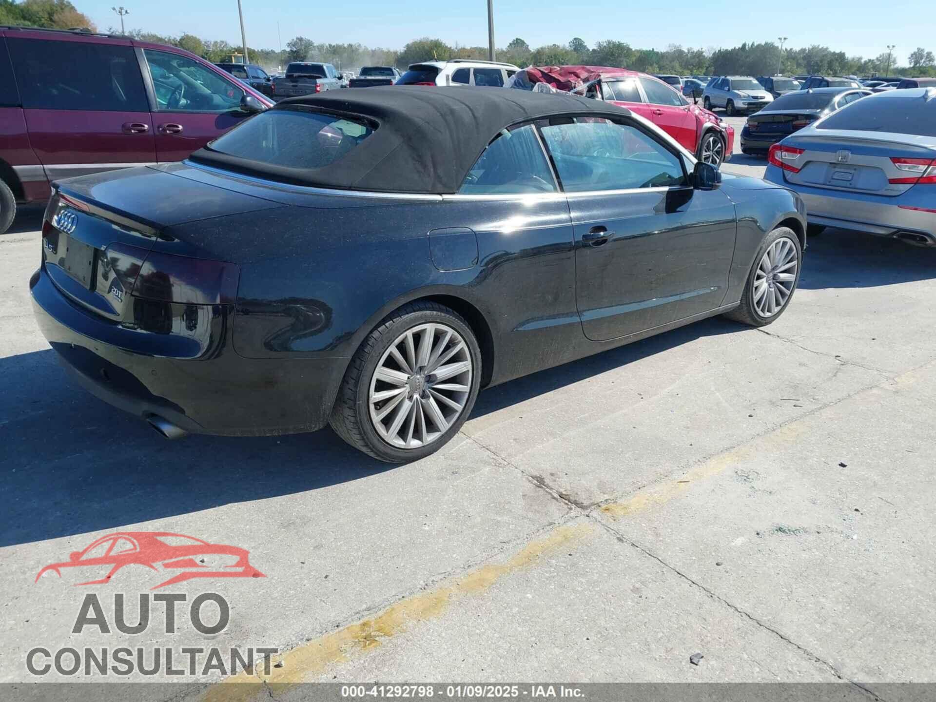AUDI A5 2011 - WAULFAFH8BN005156