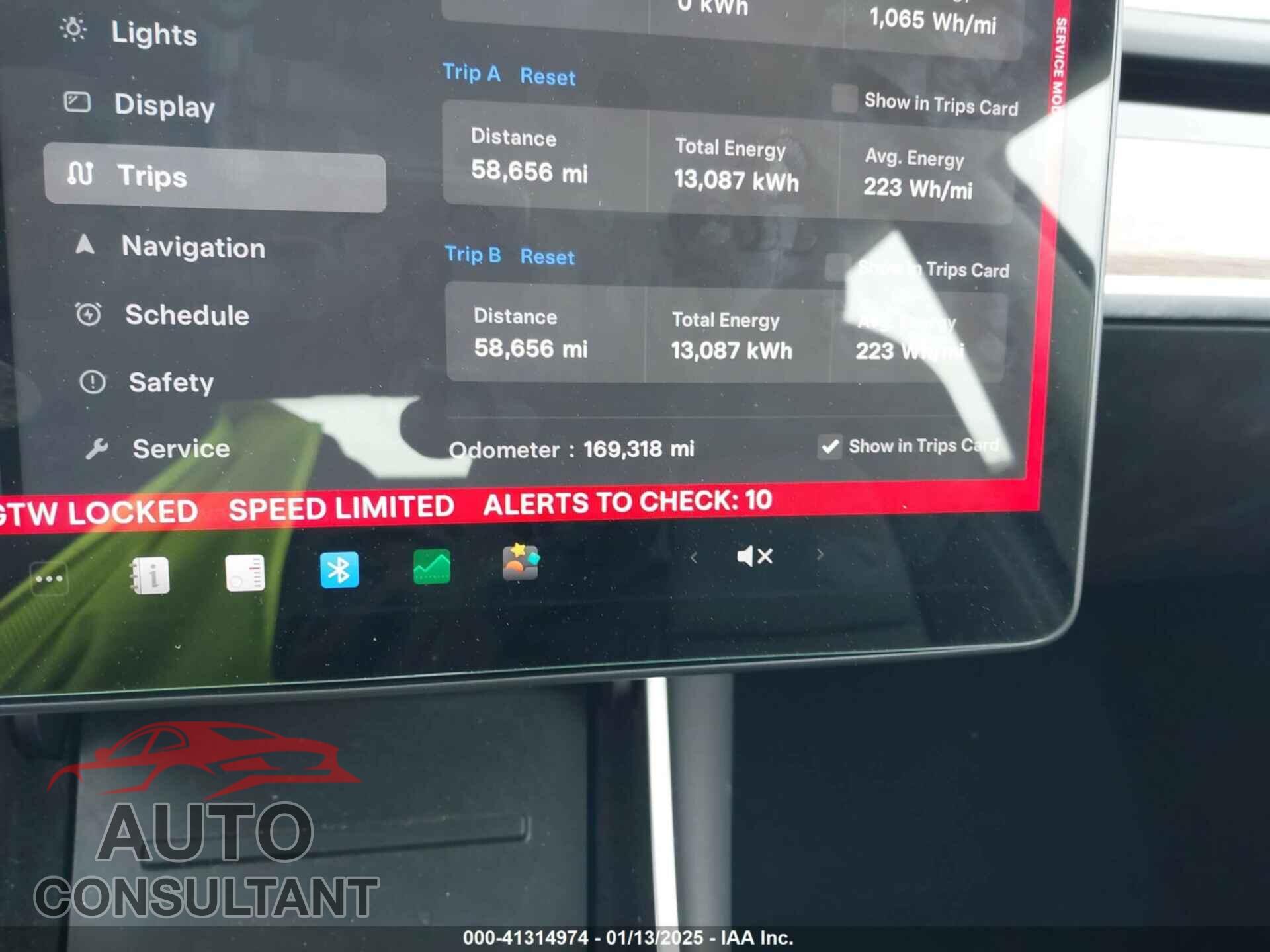 TESLA MODEL 3 2018 - 5YJ3E1EA2JF071855