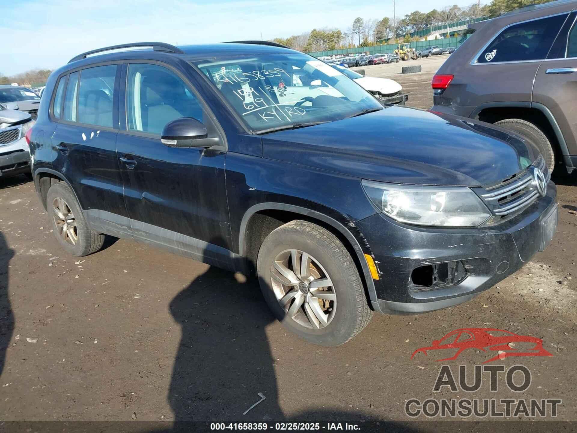 VOLKSWAGEN TIGUAN 2015 - WVGAV7AX2FW593453