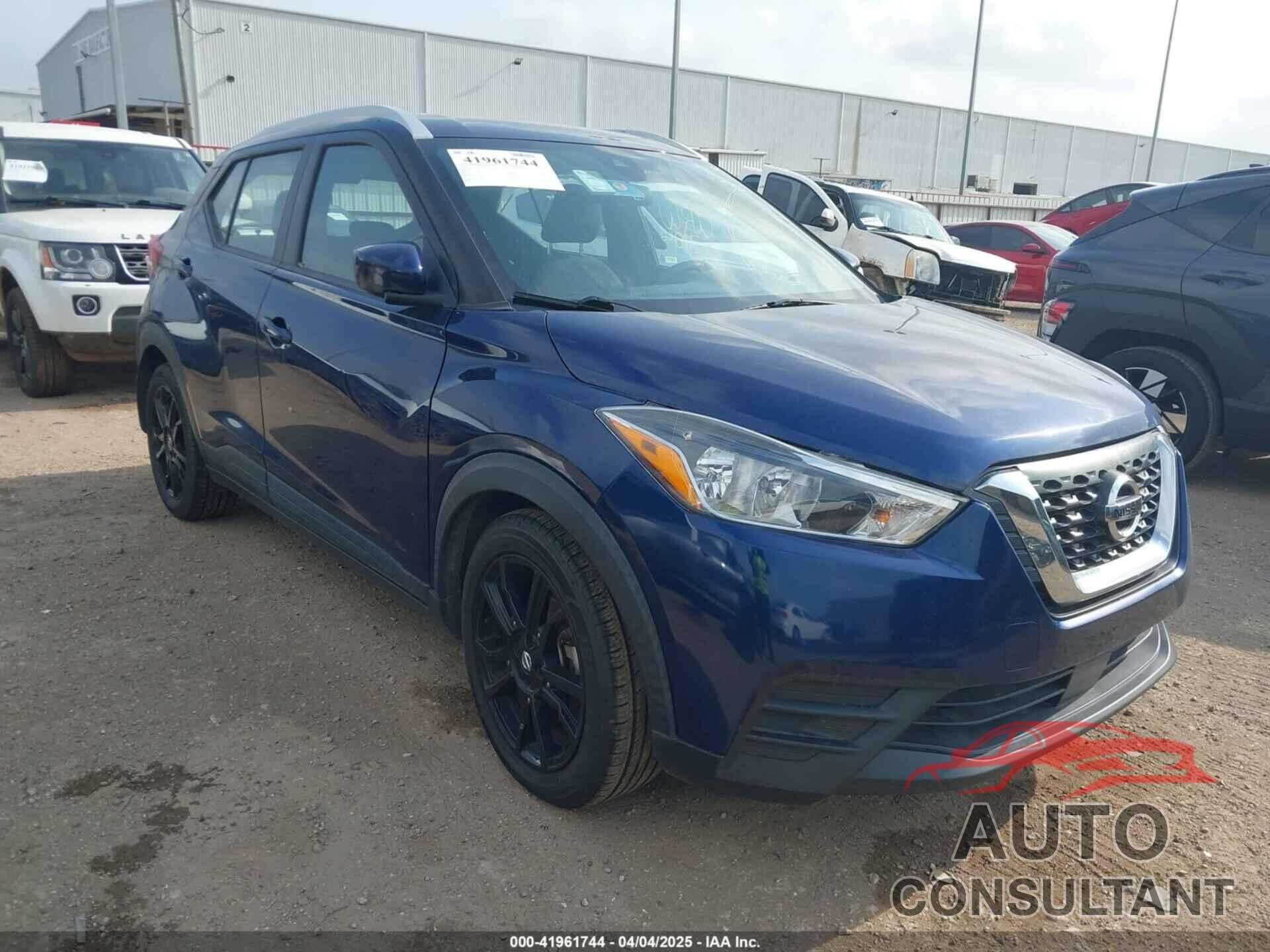 NISSAN KICKS 2020 - 3N1CP5CV8LL568438