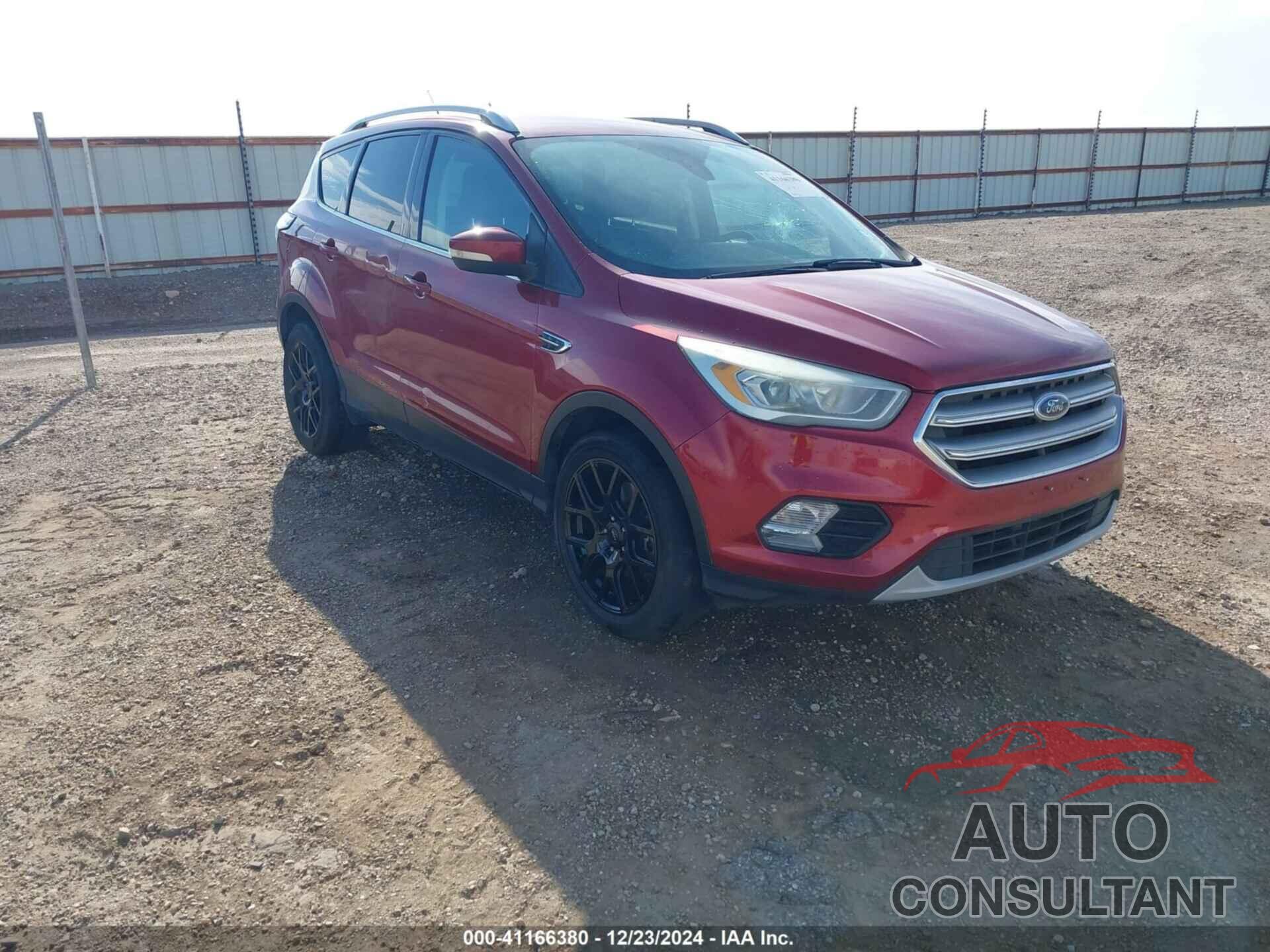 FORD ESCAPE 2017 - 1FMCU0J9XHUC99012