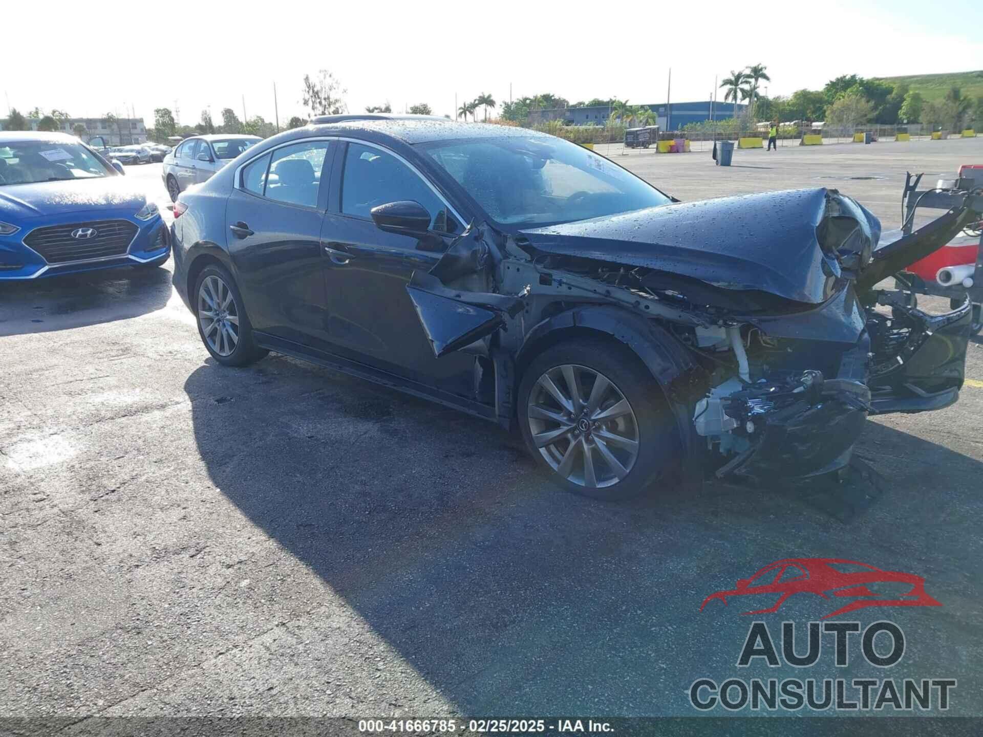 MAZDA MAZDA3 2021 - JM1BPADL7M1303484
