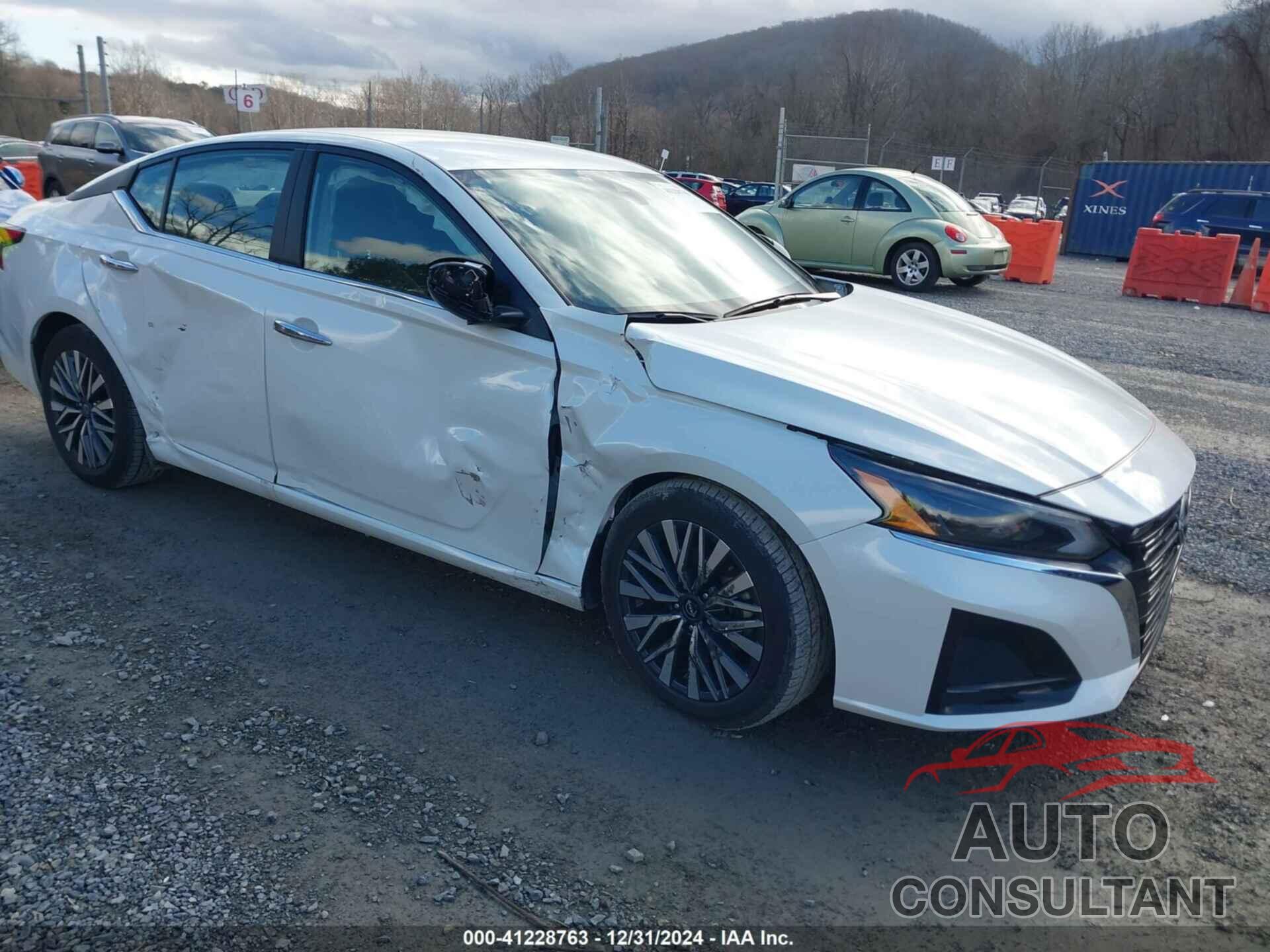 NISSAN ALTIMA 2023 - 1N4BL4DV0PN381817