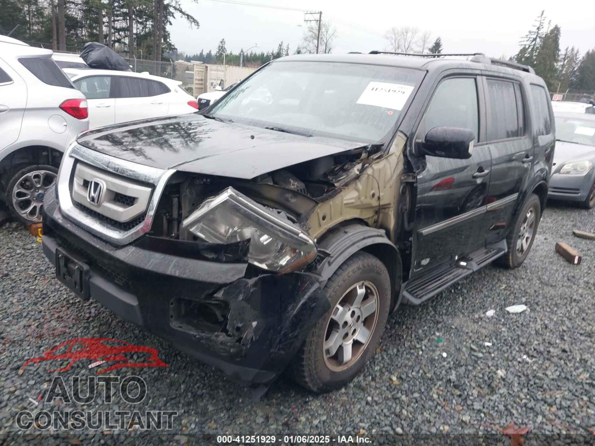 HONDA PILOT 2011 - 5FNYF4H9XBB081332