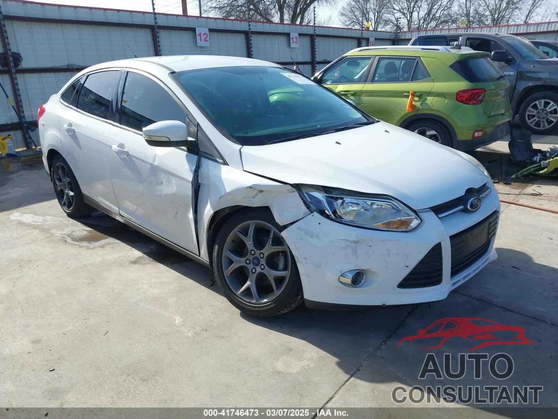 FORD FOCUS 2014 - 1FADP3F2XEL259873