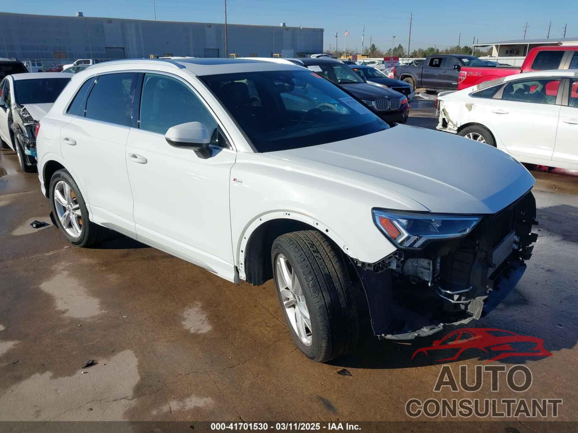 AUDI Q3 2020 - WA1EECF38L1089030