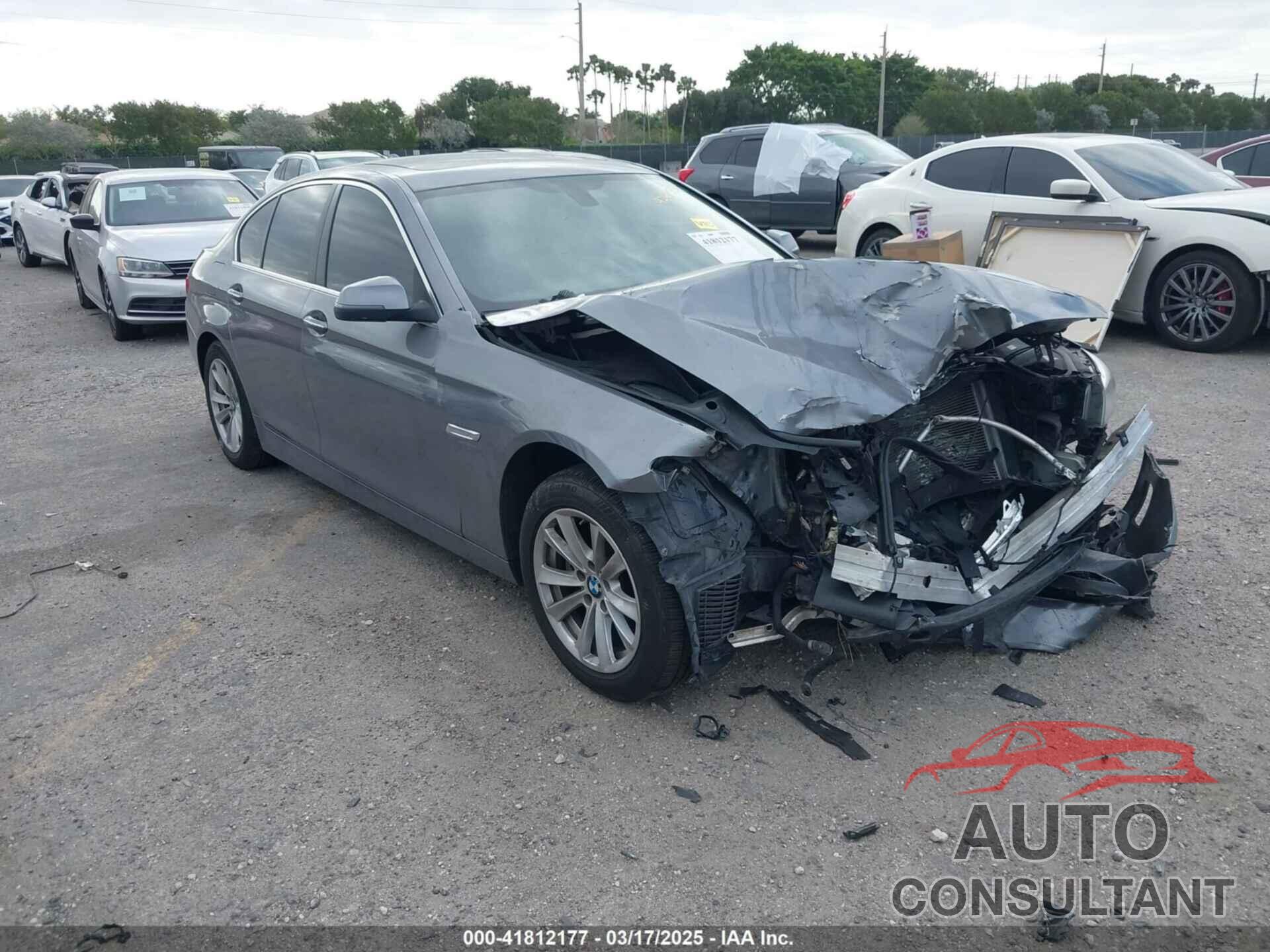 BMW 528I 2015 - WBA5A5C52FD514549