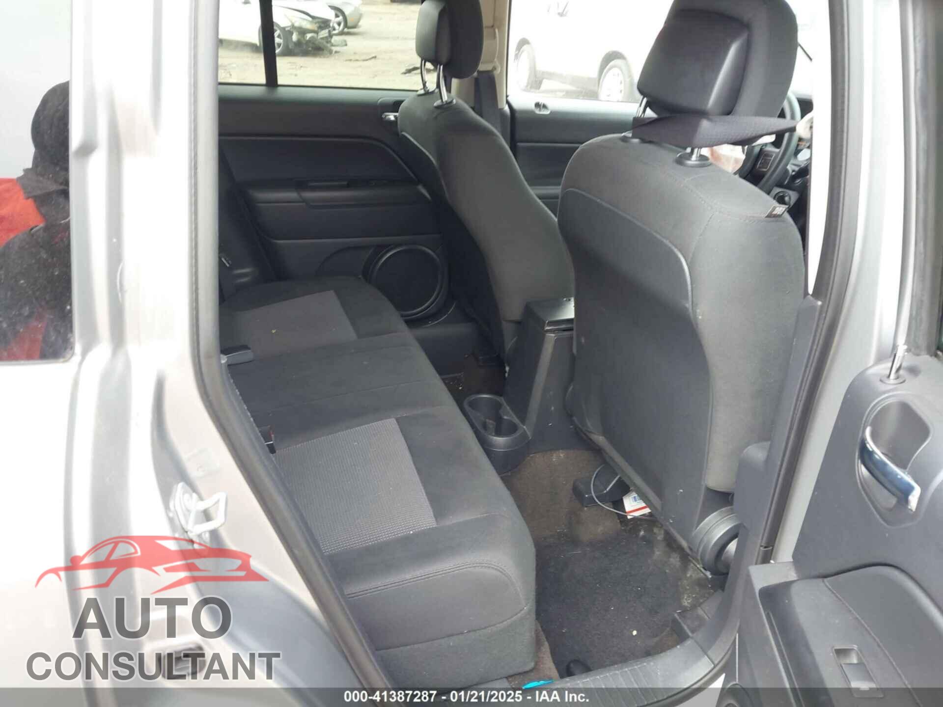 JEEP COMPASS 2015 - 1C4NJDBB7FD317347