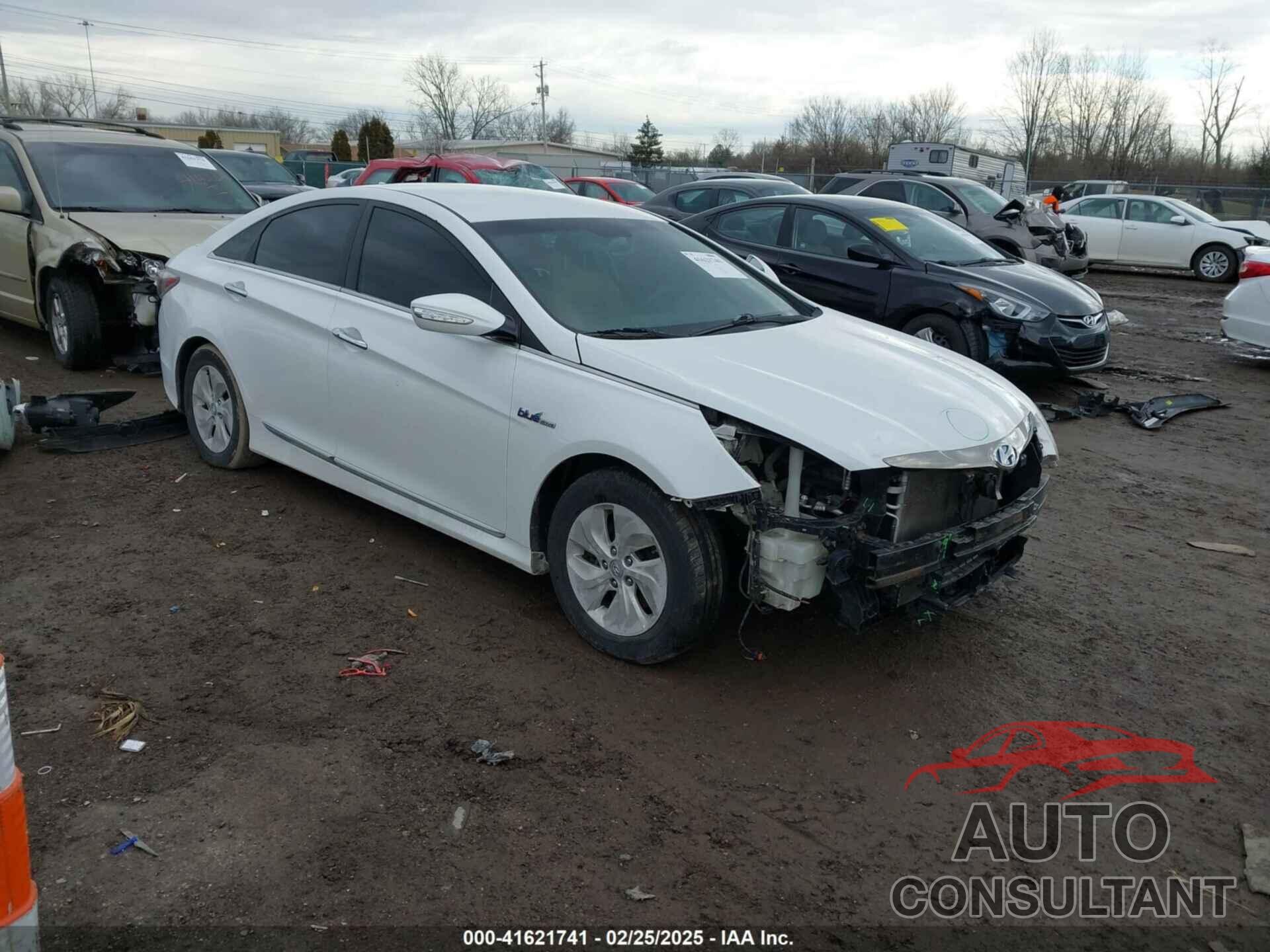 HYUNDAI SONATA HYBRID 2014 - KMHEC4A4XEA113473
