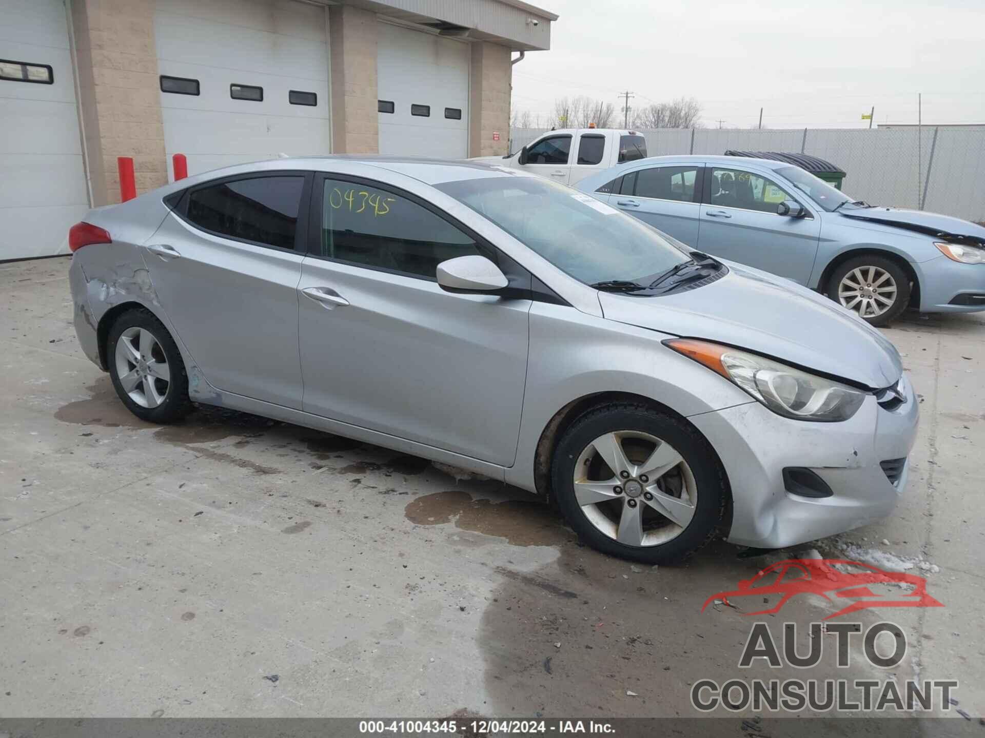 HYUNDAI ELANTRA 2013 - 5NPDH4AE8DH302723