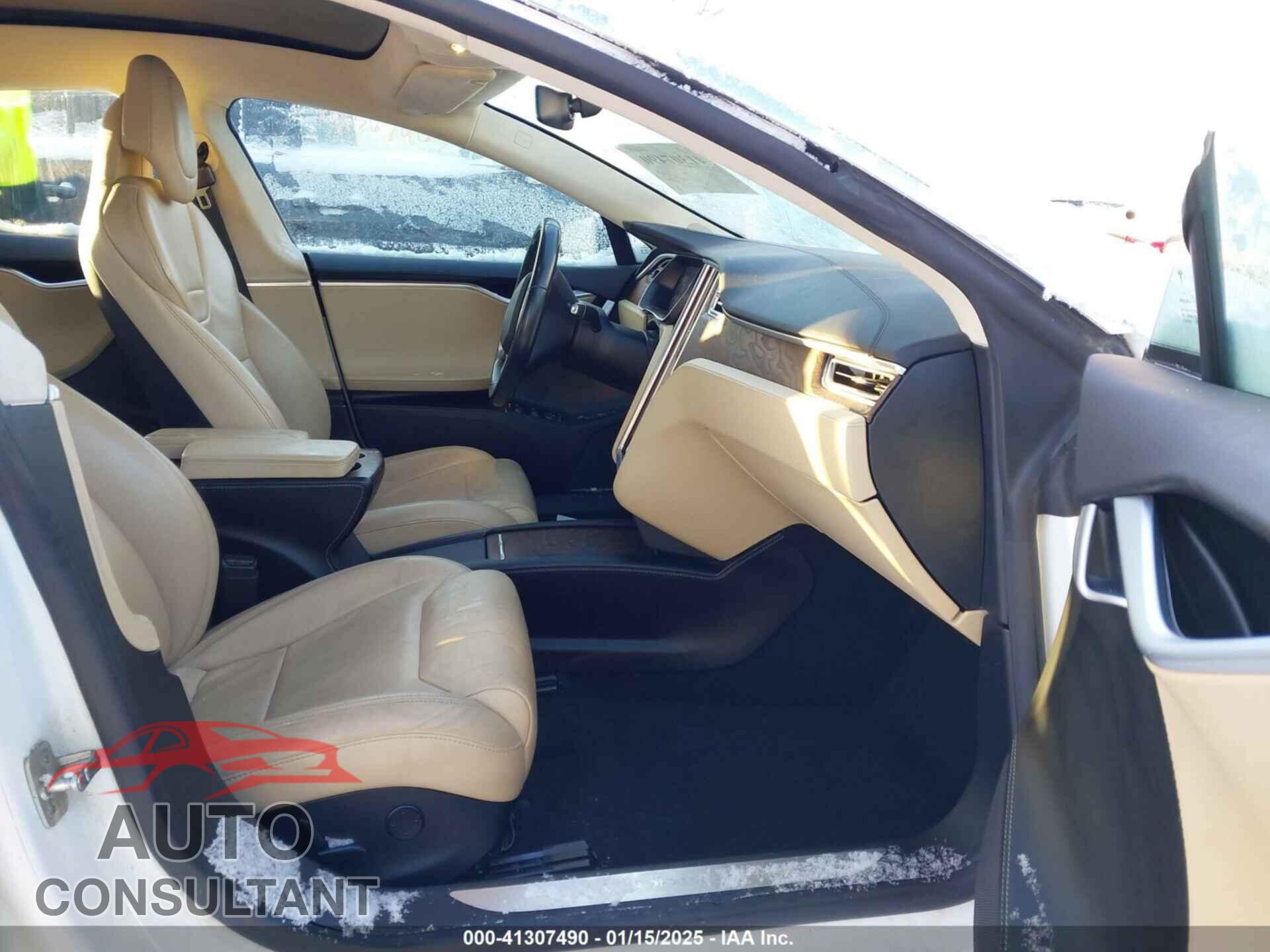 TESLA MODEL S 2017 - 5YJSA1E20HF199215