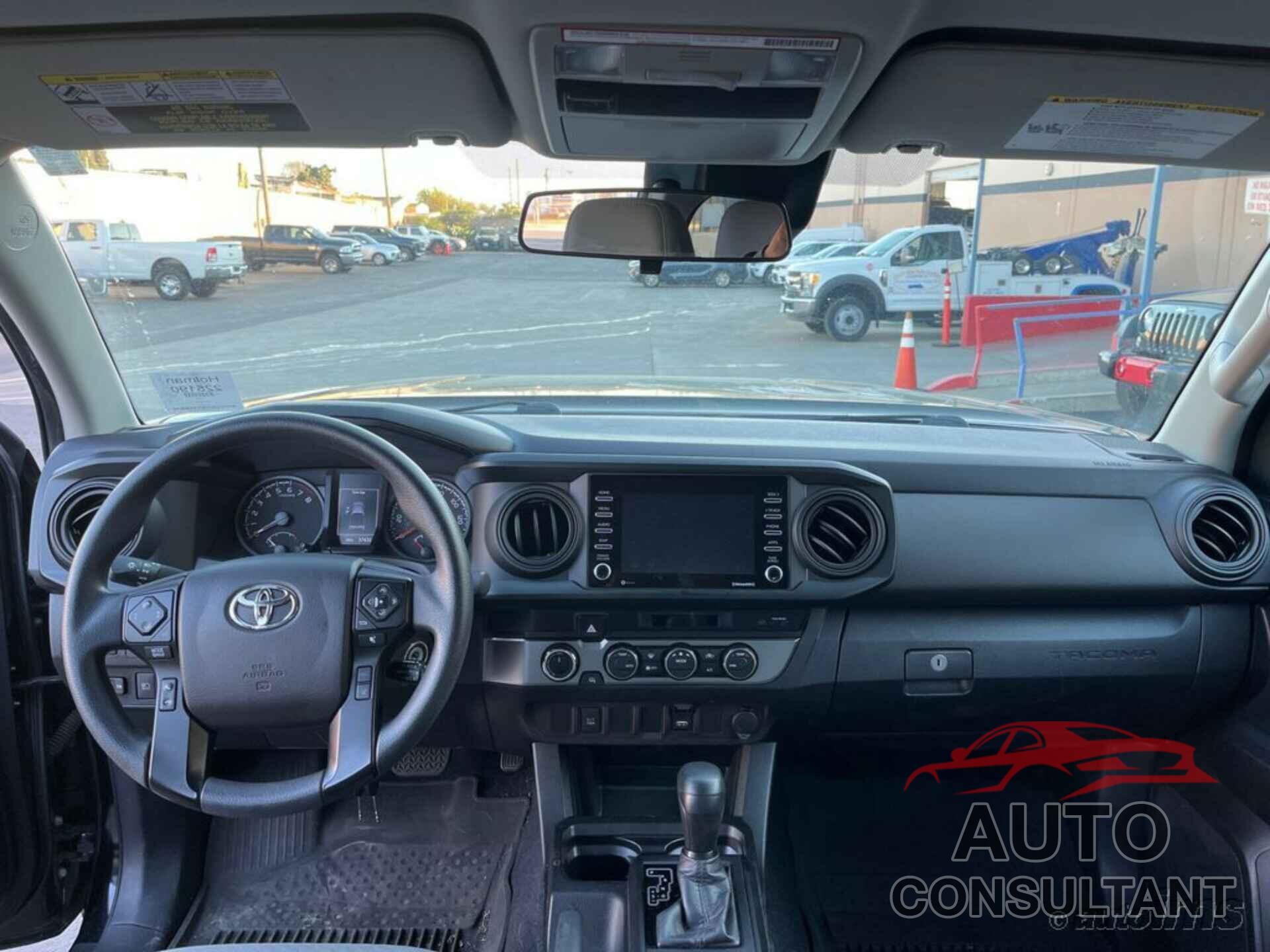 TOYOTA TACOMA 2021 - 3TMCZ5AN8MM444160