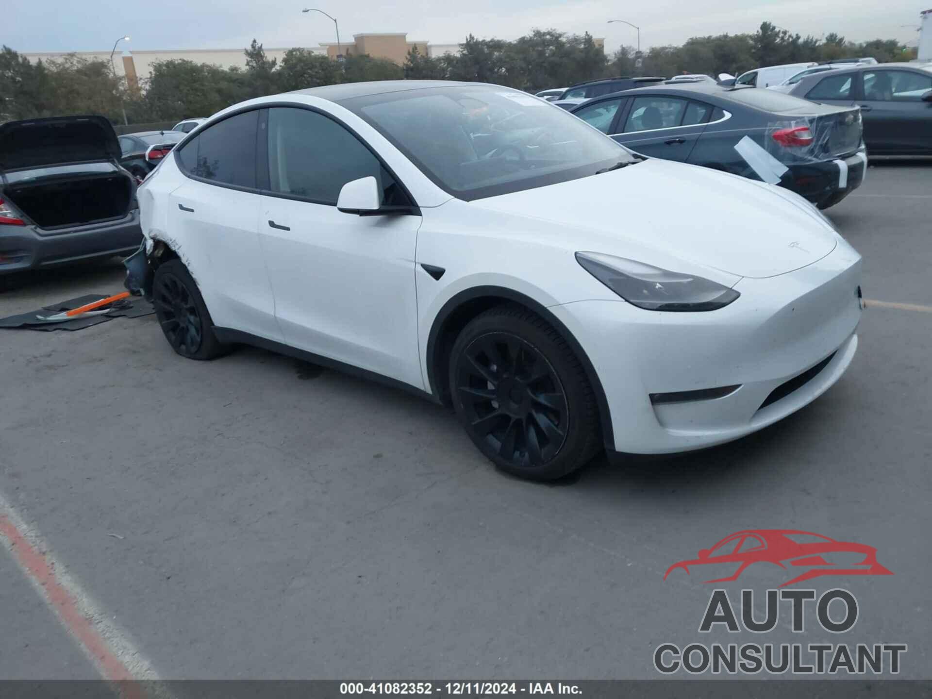 TESLA MODEL Y 2022 - 7SAYGDEE1NF559482