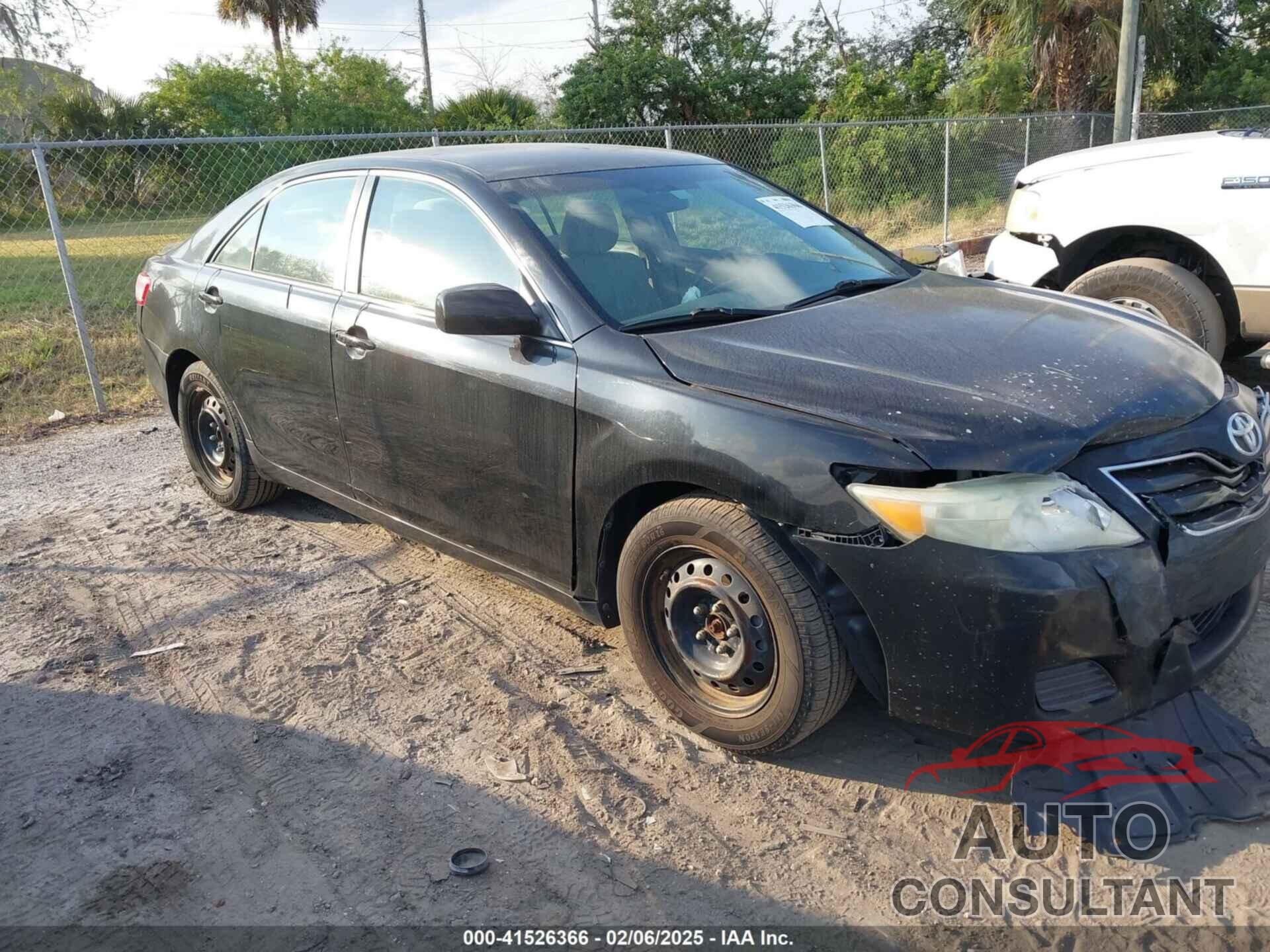 TOYOTA CAMRY 2011 - 4T1BF3EK2BU680655