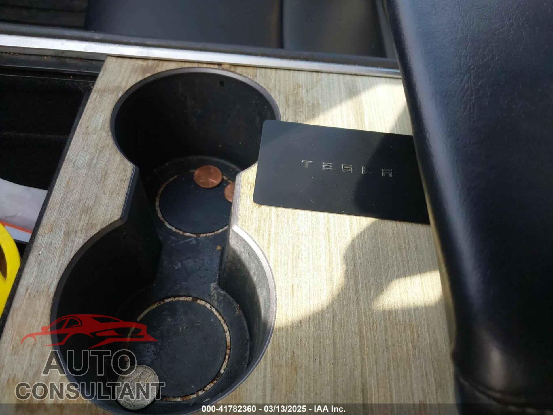 TESLA MODEL 3 2021 - 5YJ3E1EB2MF858267
