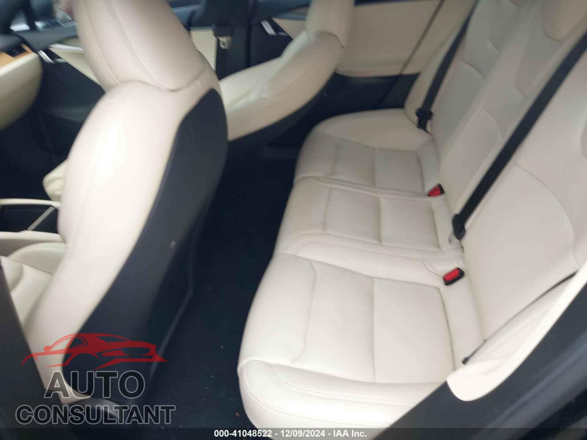 TESLA MODEL S 2020 - 5YJSA1E46LF390681