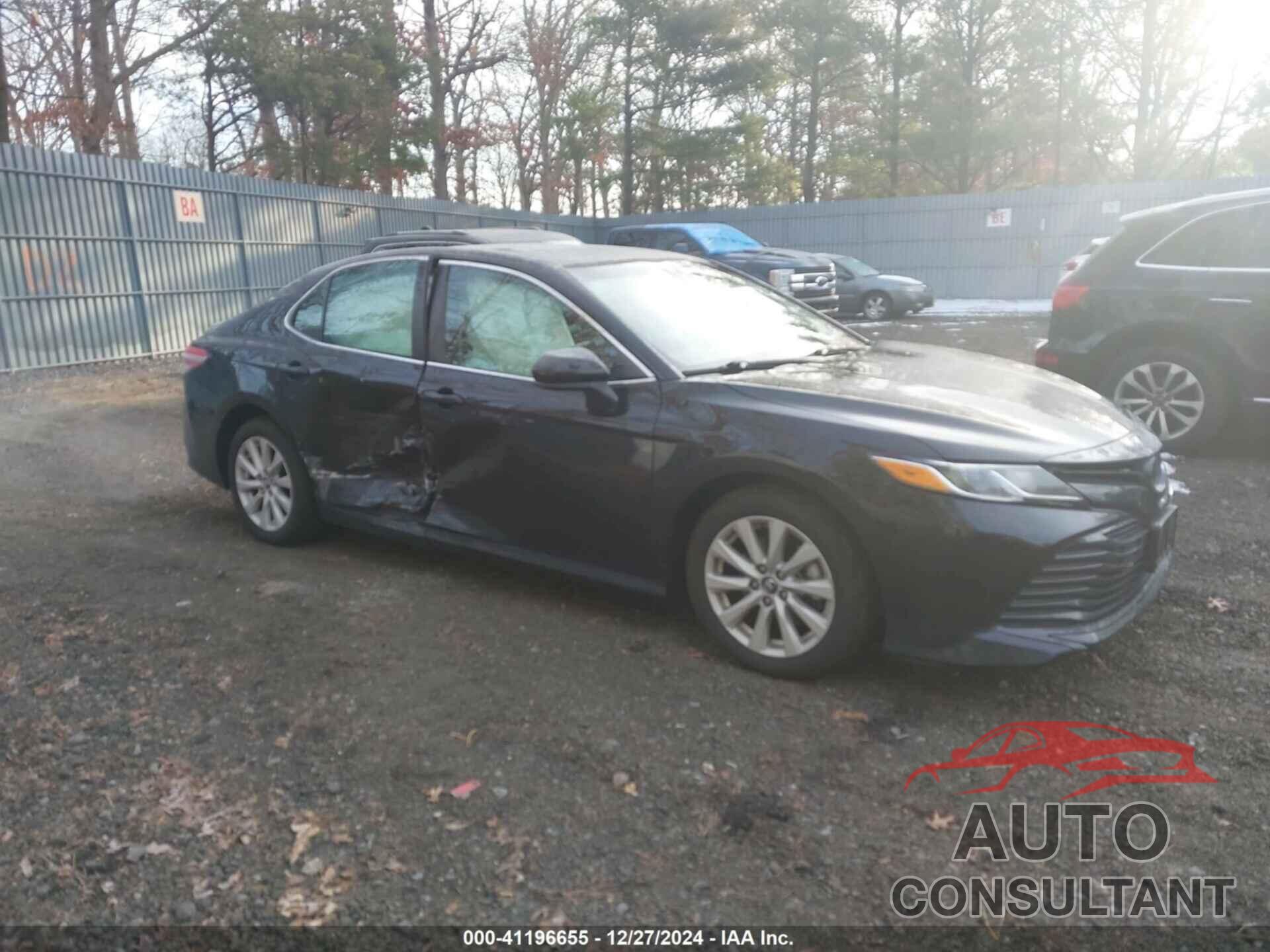 TOYOTA CAMRY 2020 - 4T1C11AKXLU871075