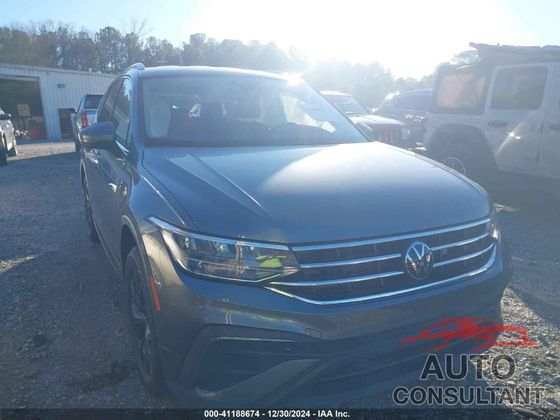 VOLKSWAGEN TIGUAN 2024 - 3VV3B7AXXRM127782